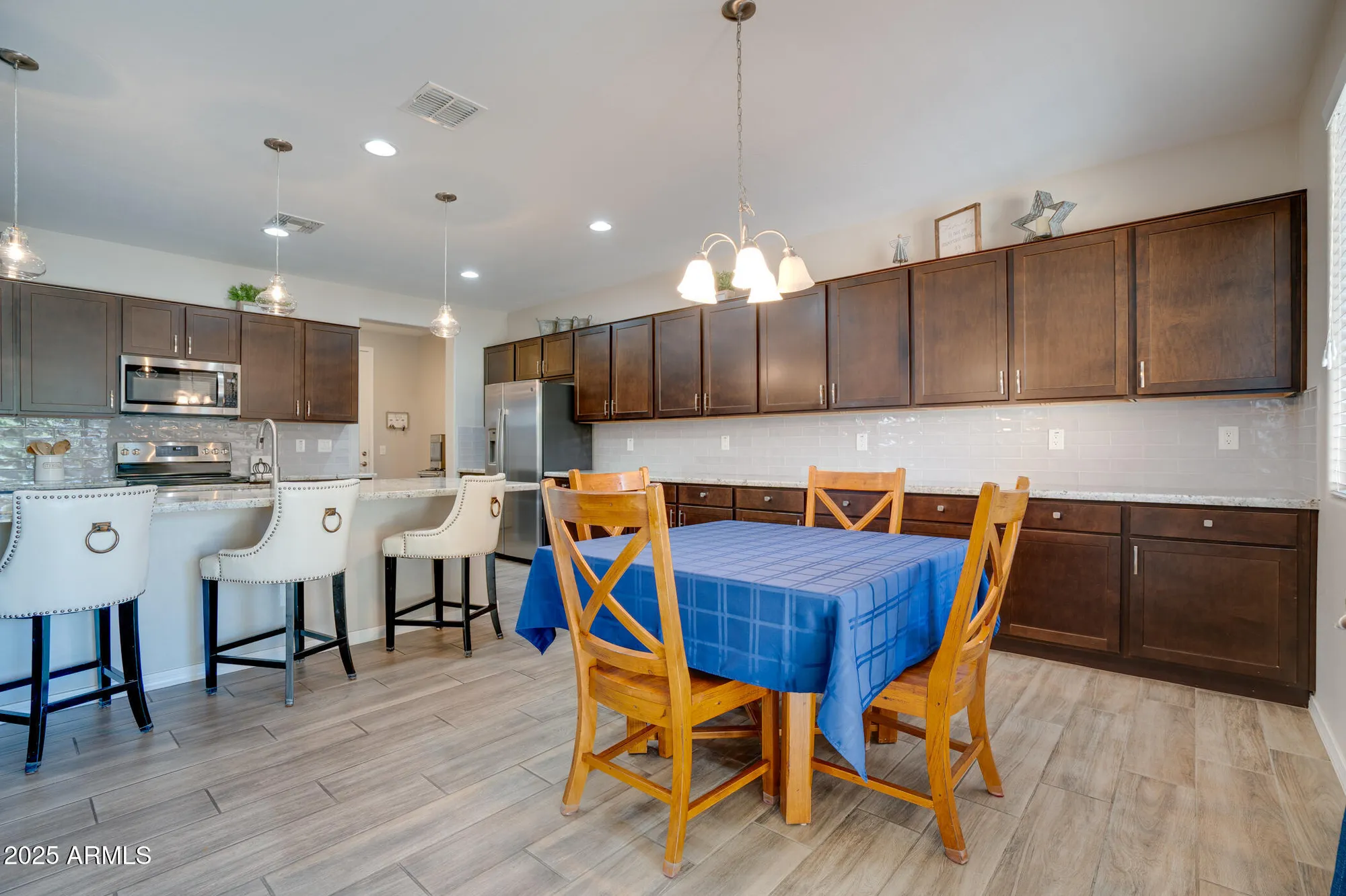 Property Slideshow image 9 of 38 | 5624 s colt, Mesa, AZ, 85212