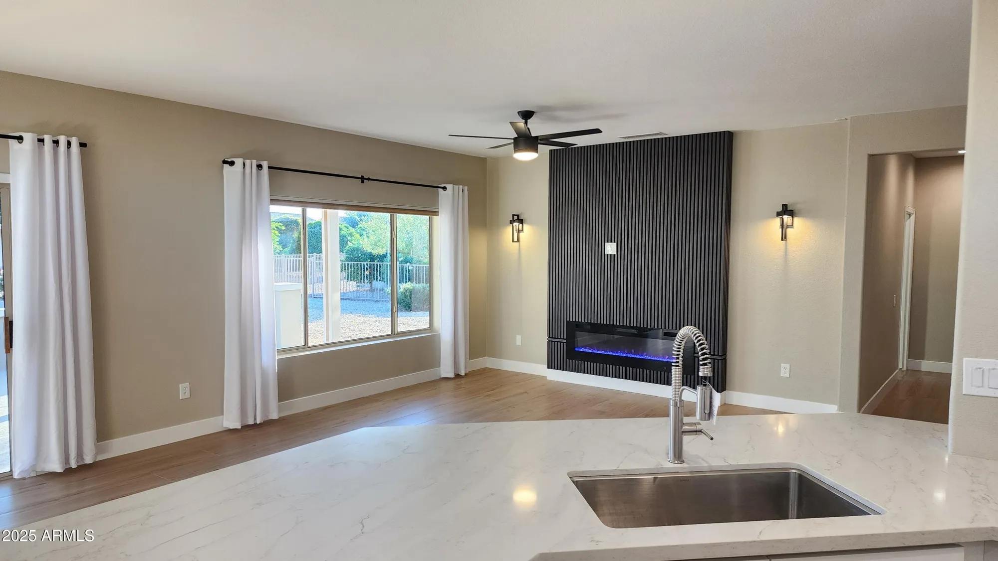 Property Slideshow image 9 of 42 | 15313 w pantano dr, Surprise, AZ, 85374