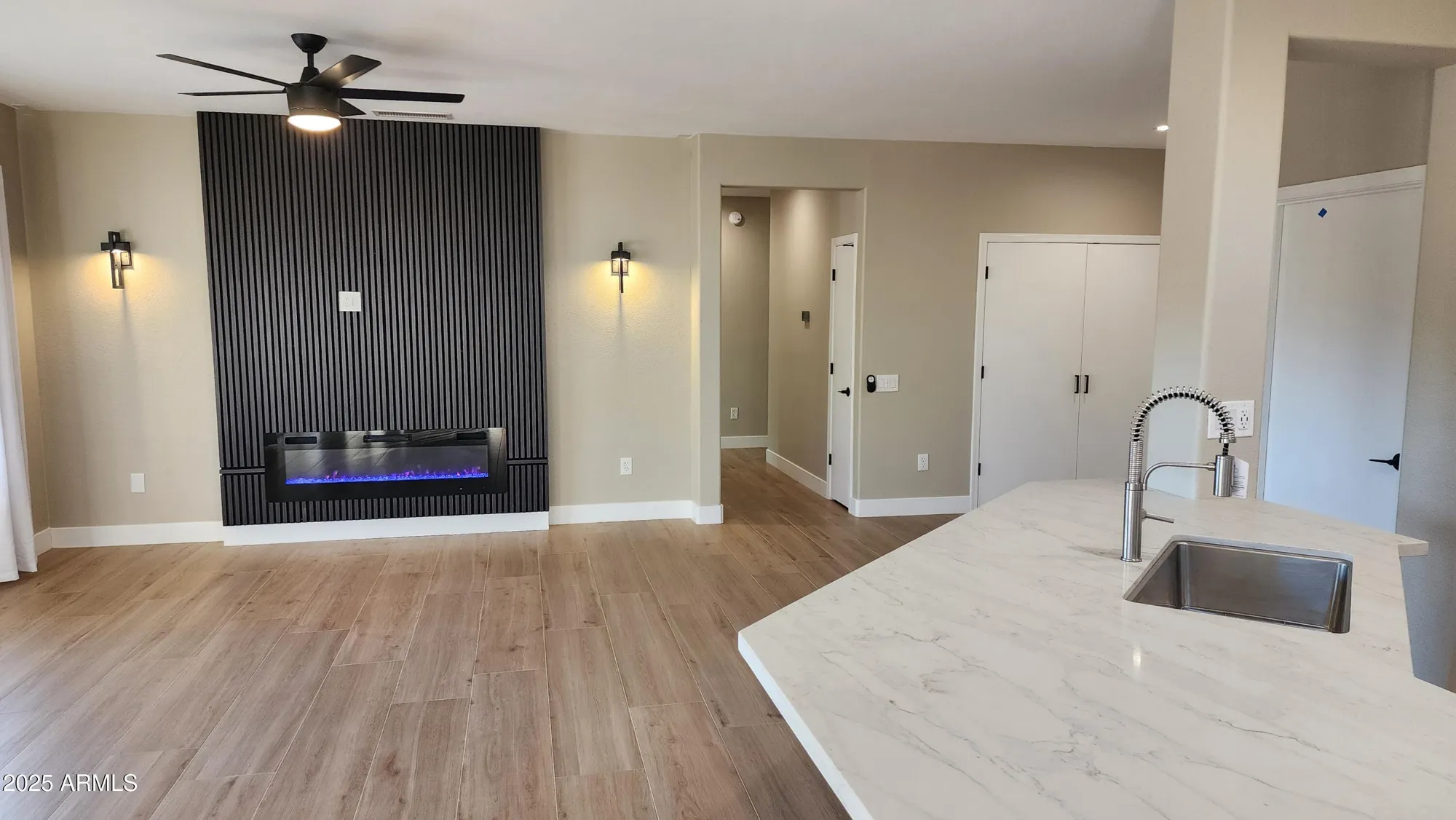 Property Slideshow image 10 of 42 | 15313 w pantano dr, Surprise, AZ, 85374