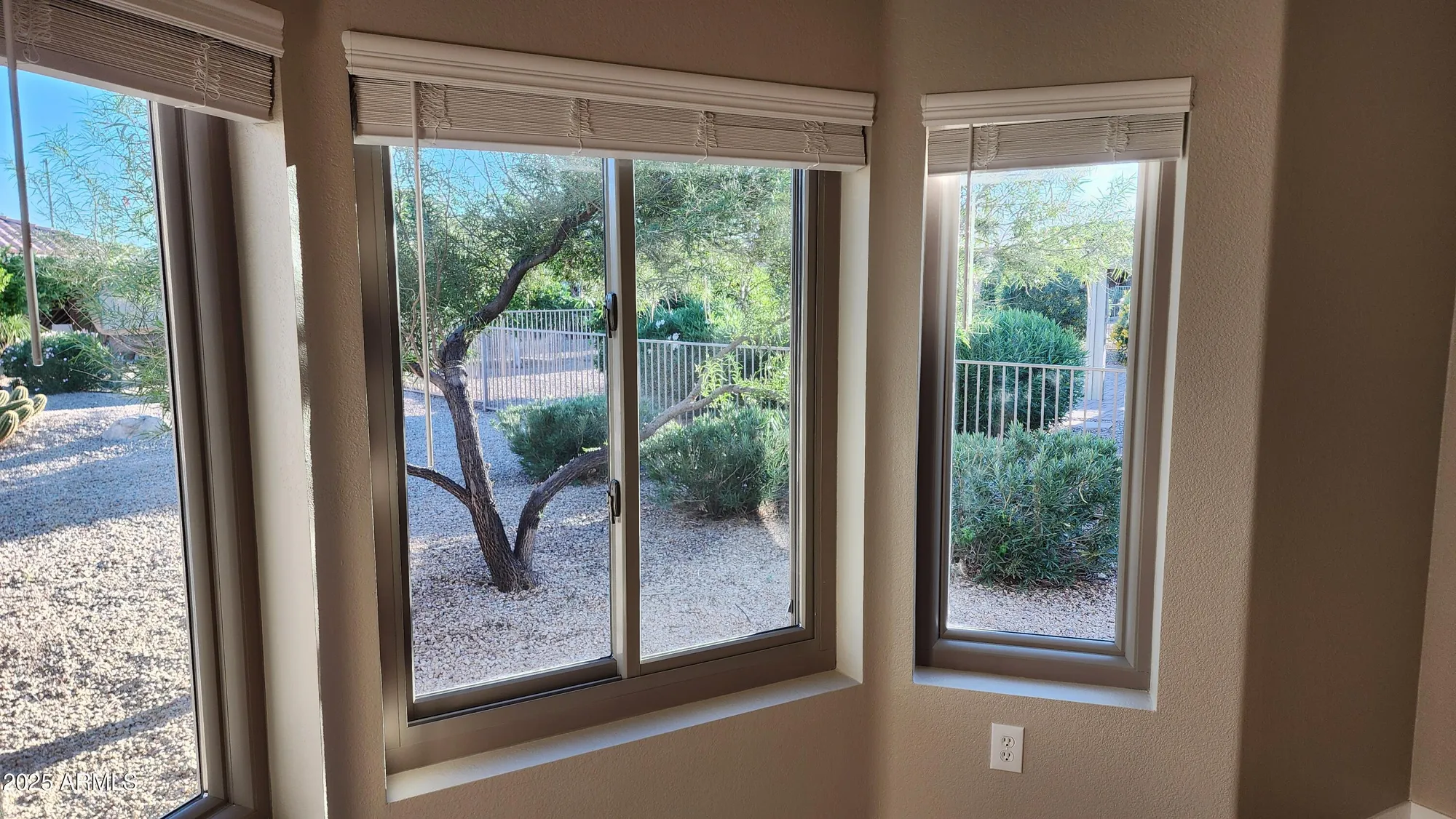 Property Slideshow image 16 of 42 | 15313 w pantano dr, Surprise, AZ, 85374