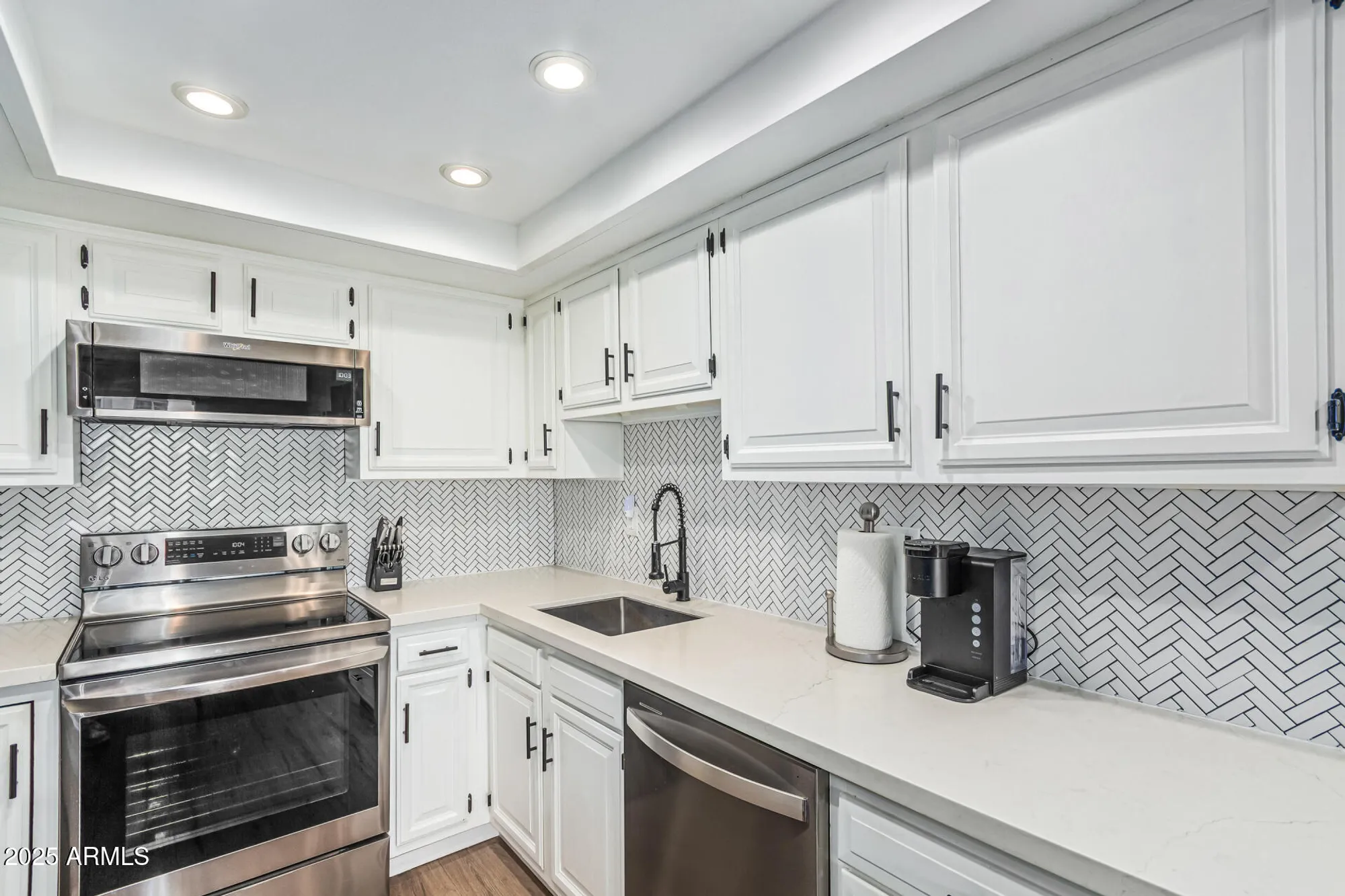 Property Slideshow image 6 of 44 | 7970 e camelback rd 501, Scottsdale, AZ, 85251