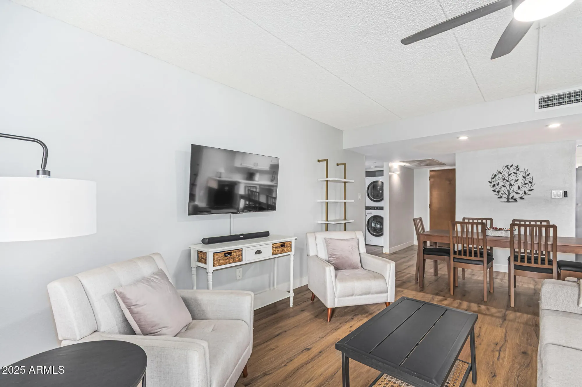 Property Slideshow image 4 of 44 | 7970 e camelback rd 501, Scottsdale, AZ, 85251