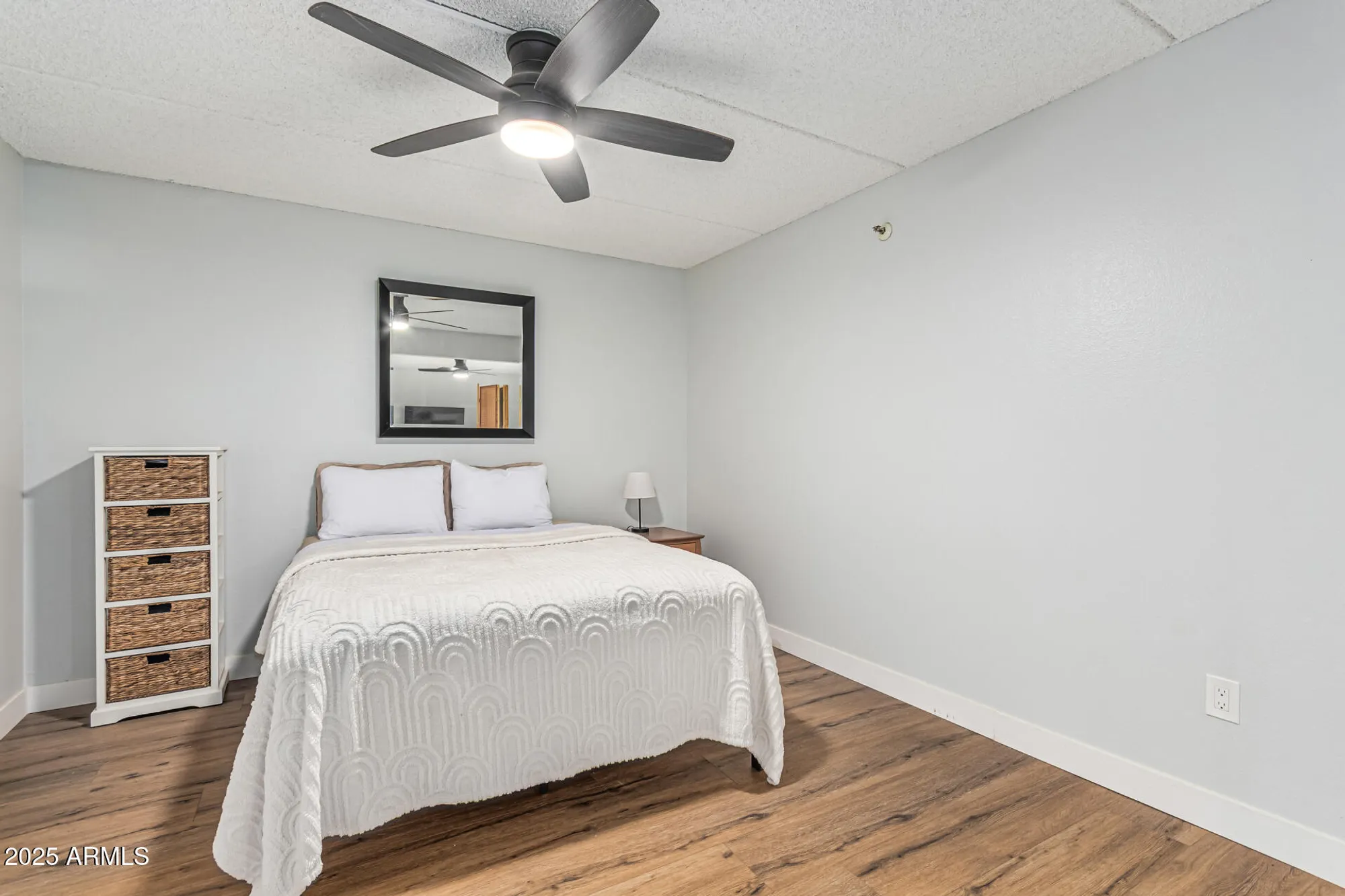 Property Slideshow image 14 of 44 | 7970 e camelback rd 501, Scottsdale, AZ, 85251