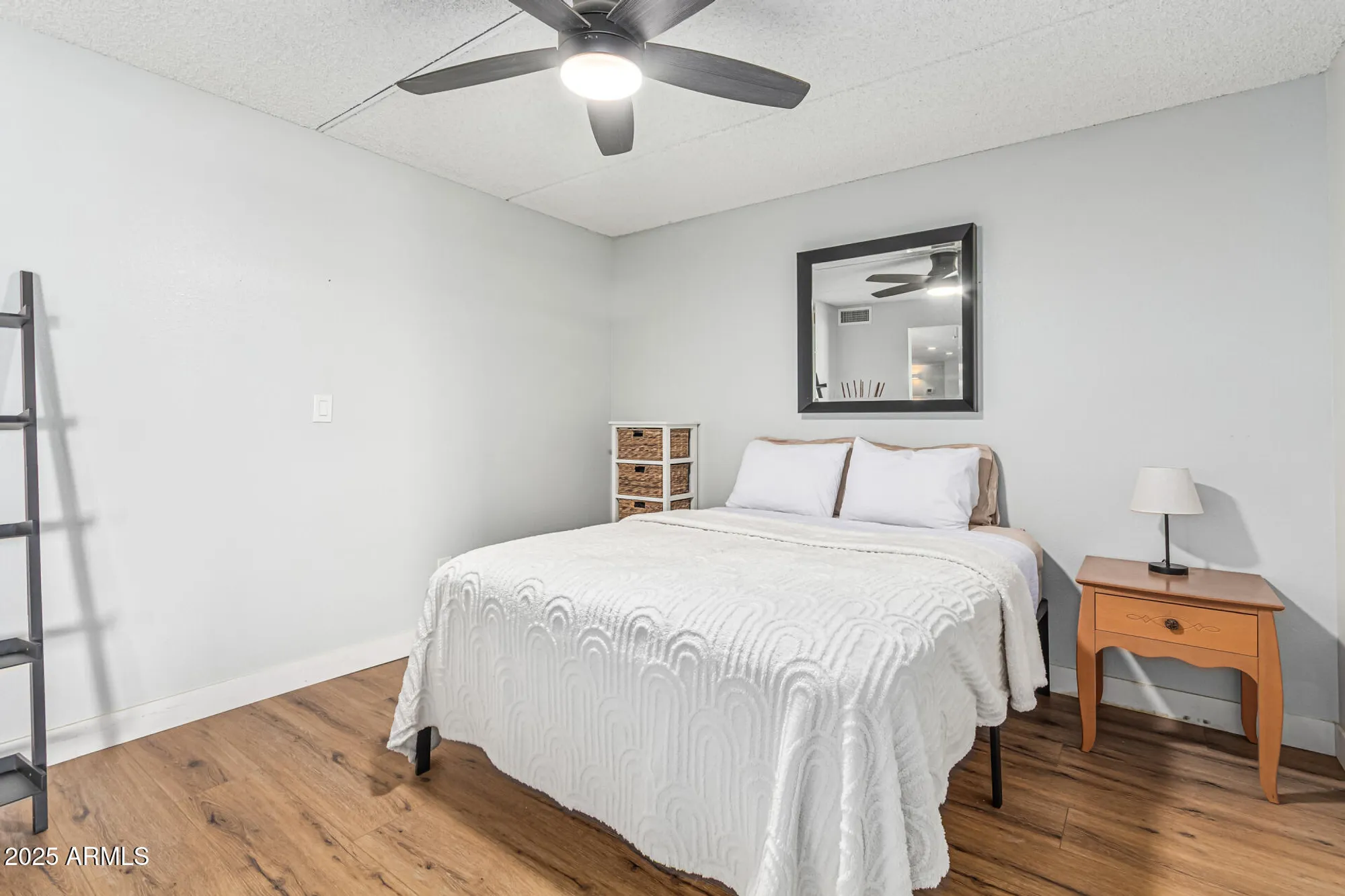 Property Slideshow image 15 of 44 | 7970 e camelback rd 501, Scottsdale, AZ, 85251