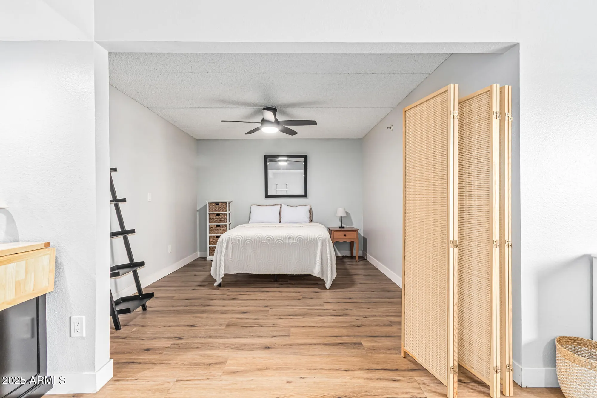 Property Slideshow image 16 of 44 | 7970 e camelback rd 501, Scottsdale, AZ, 85251