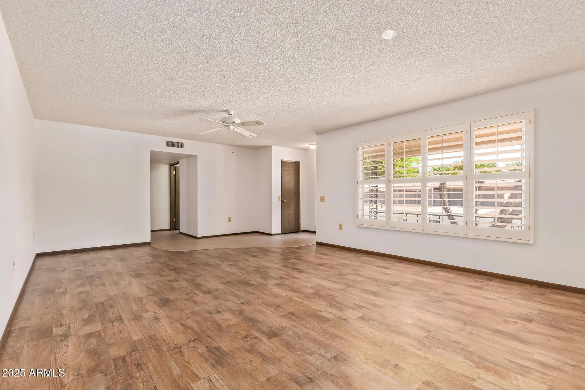 Property Slideshow image 5 of 33 | 17402 n lindgren ave, Sun City, AZ, 85373