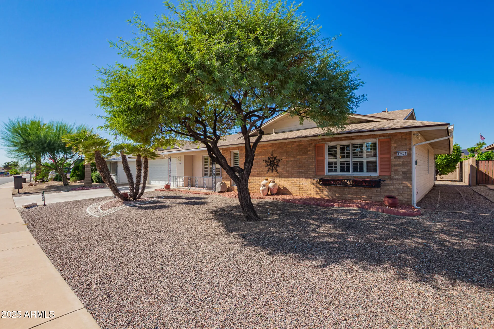 Property Slideshow image 3 of 33 | 17402 n lindgren ave, Sun City, AZ, 85373