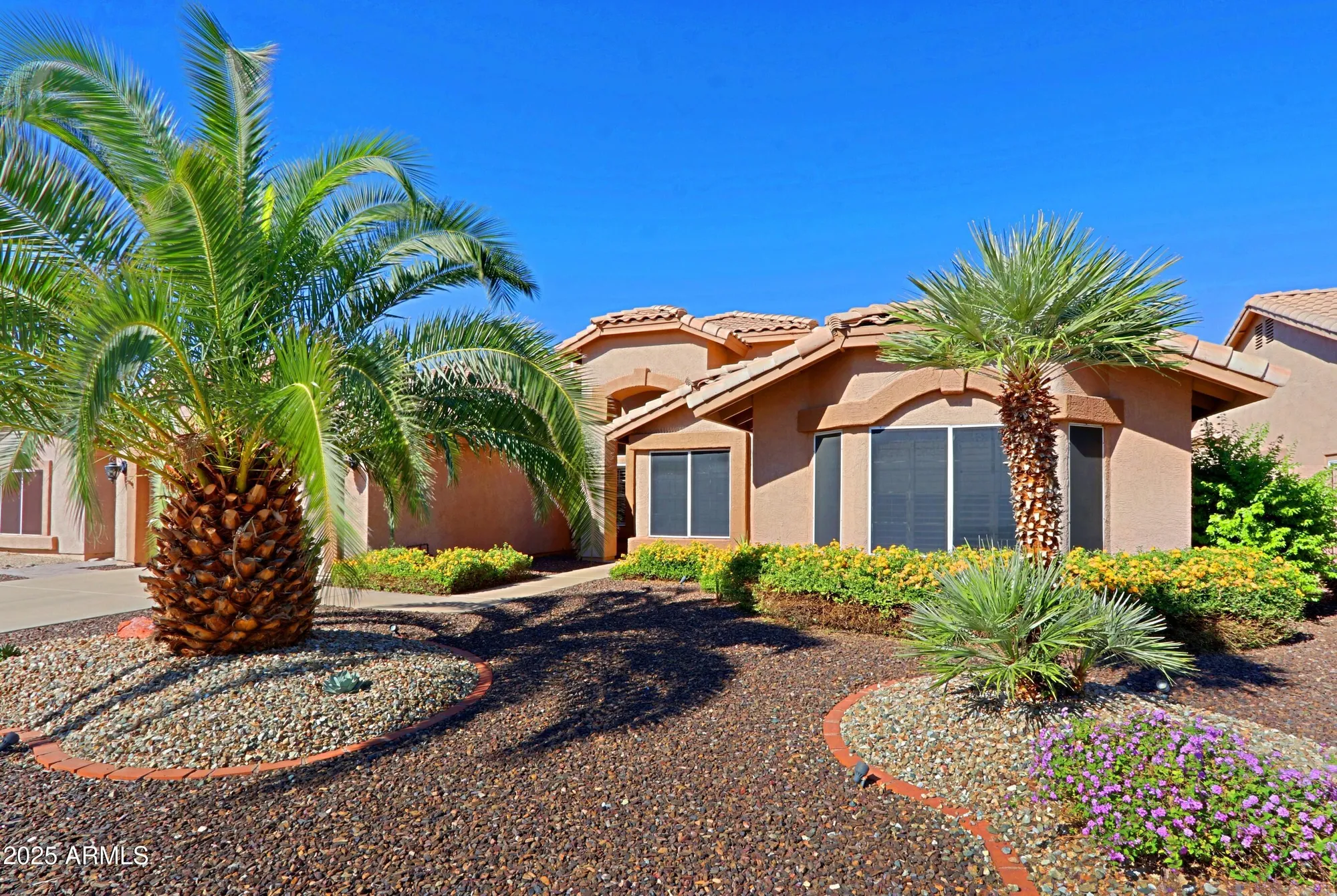 Property Slideshow image 1 of 94 | 8944 w topeka dr, Peoria, AZ, 85382