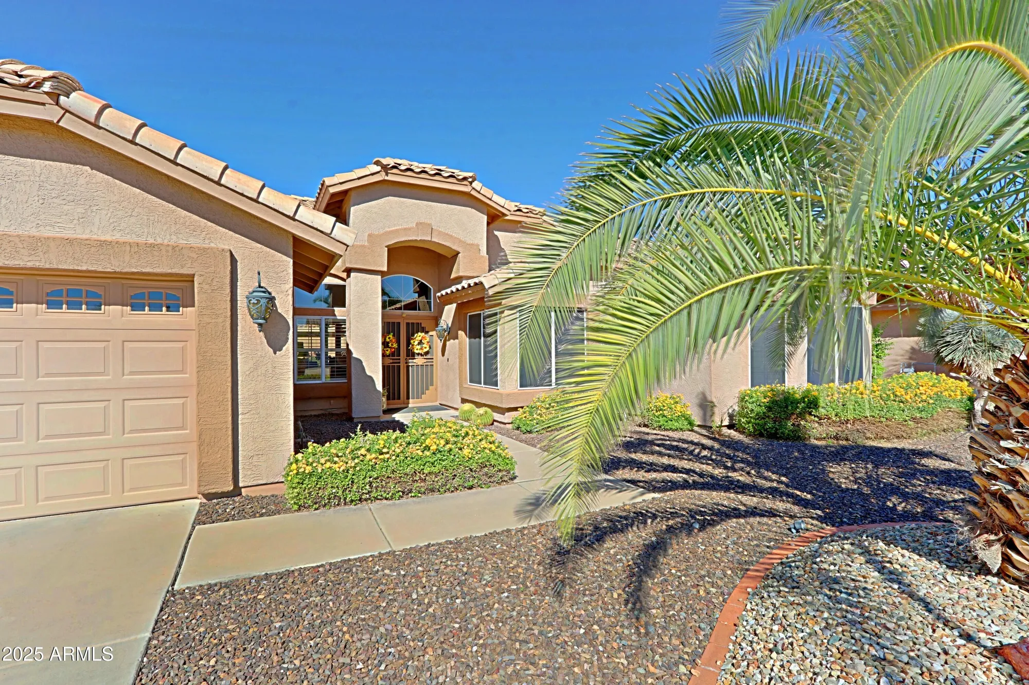 Property Slideshow image 45 of 94 | 8944 w topeka dr, Peoria, AZ, 85382