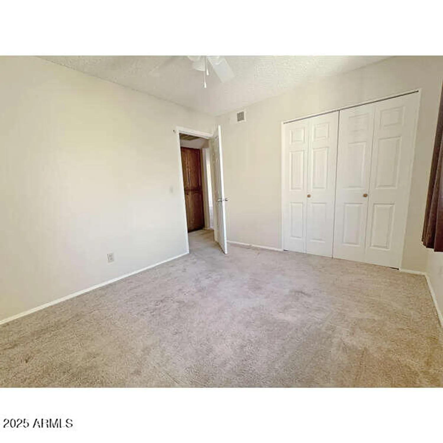 Property Slideshow image 14 of 18 | 3345 e university dr 39, Mesa, AZ, 85213