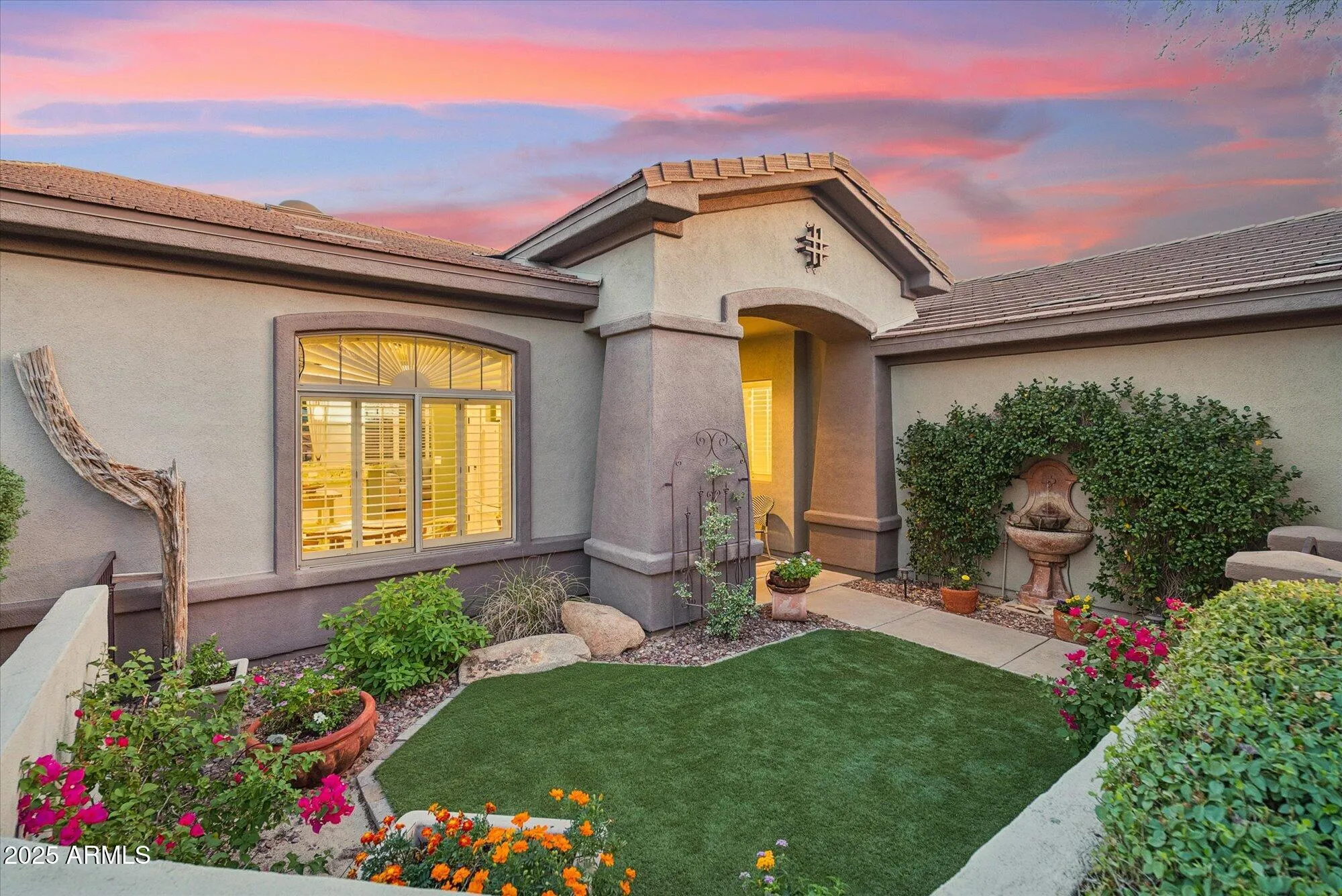 Property Slideshow image 22 of 36 | 41606 n emerald lake dr, Anthem, AZ, 85086