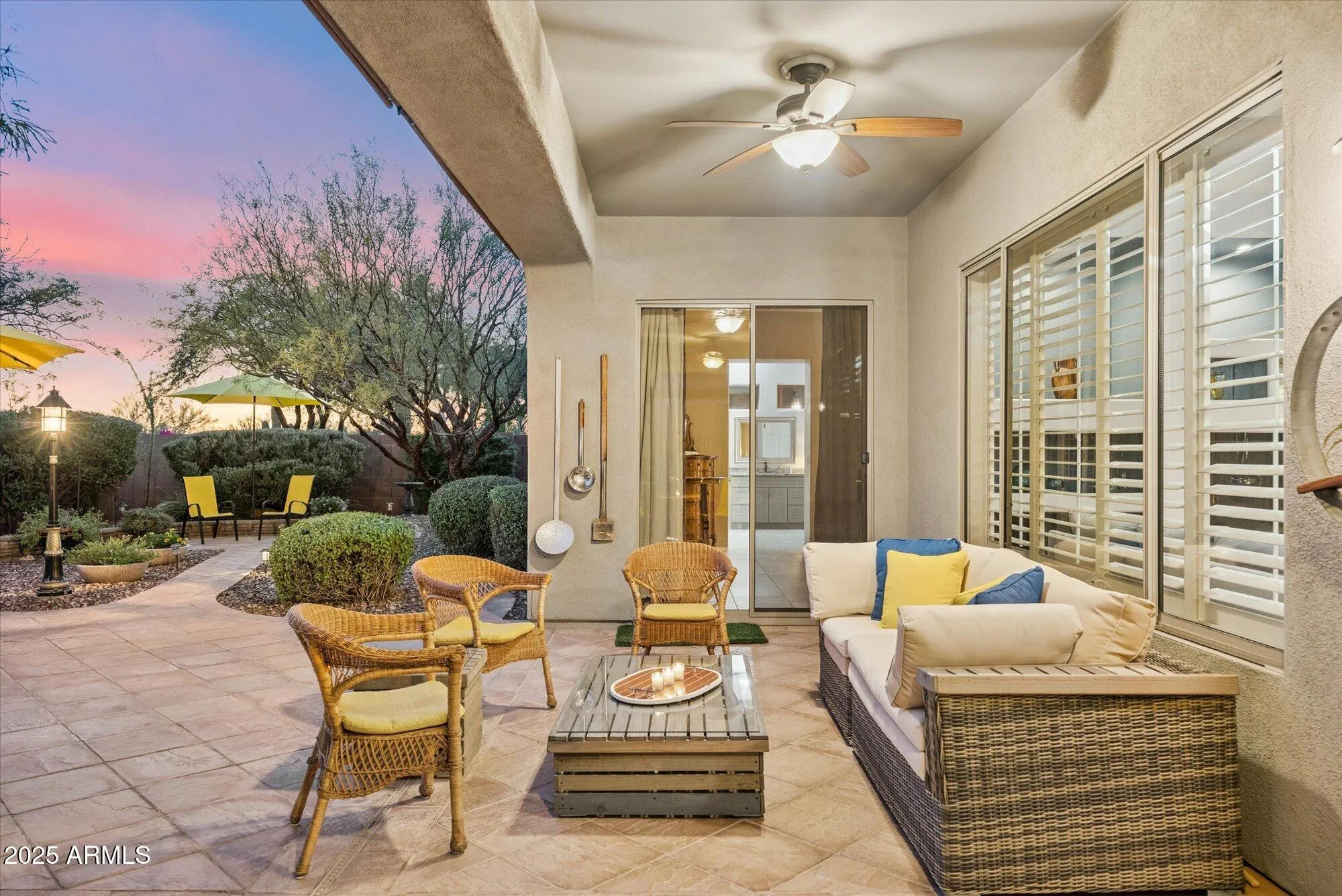 Property Slideshow image 16 of 36 | 41606 n emerald lake dr, Anthem, AZ, 85086