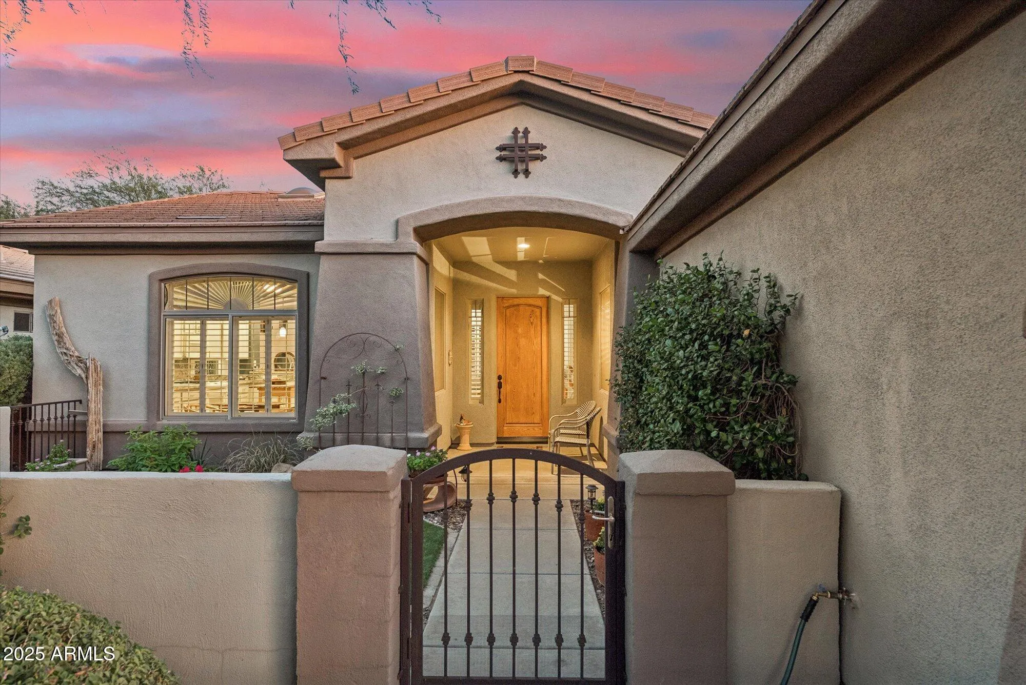 Property Slideshow image 21 of 36 | 41606 n emerald lake dr, Anthem, AZ, 85086