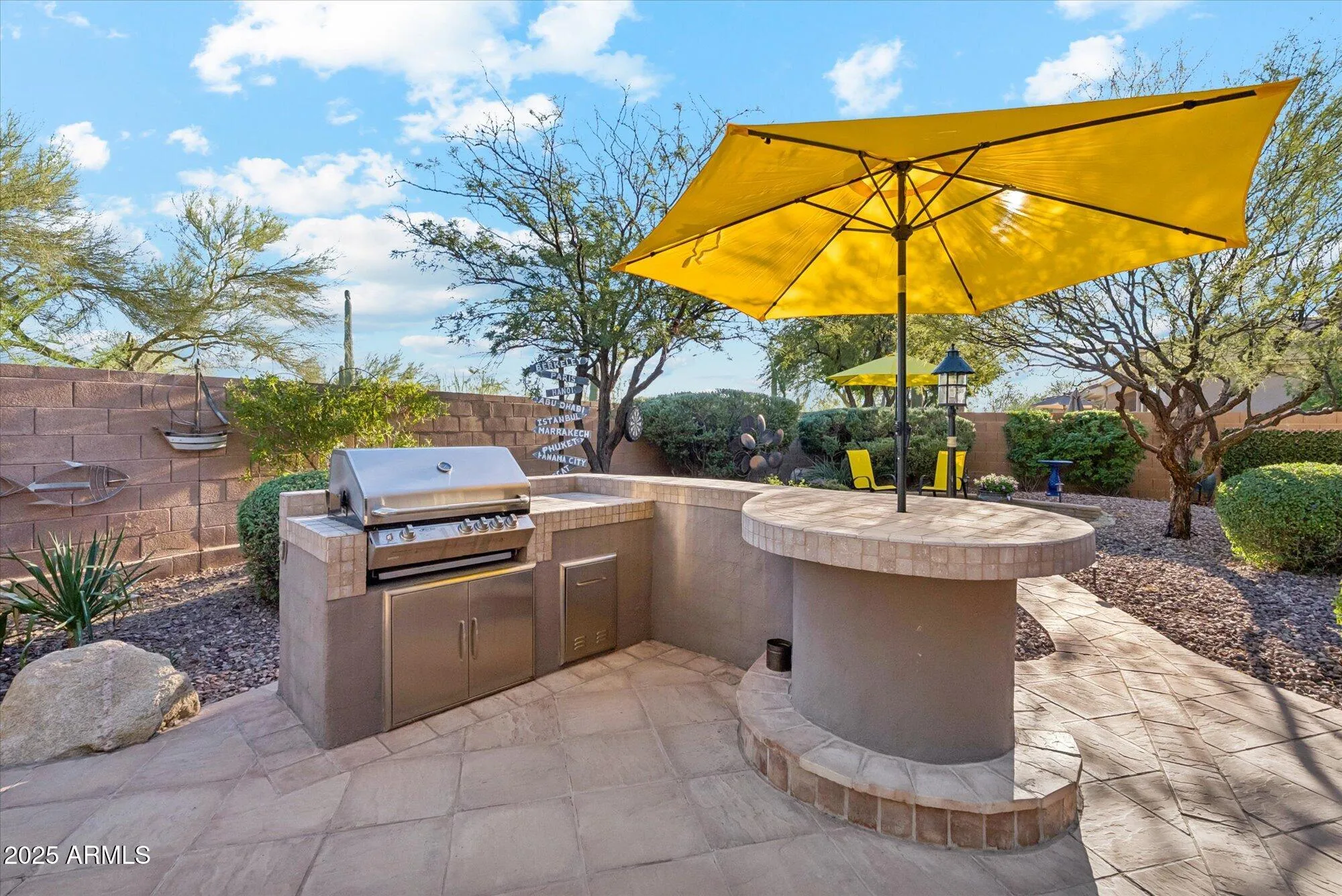 Property Slideshow image 23 of 36 | 41606 n emerald lake dr, Anthem, AZ, 85086