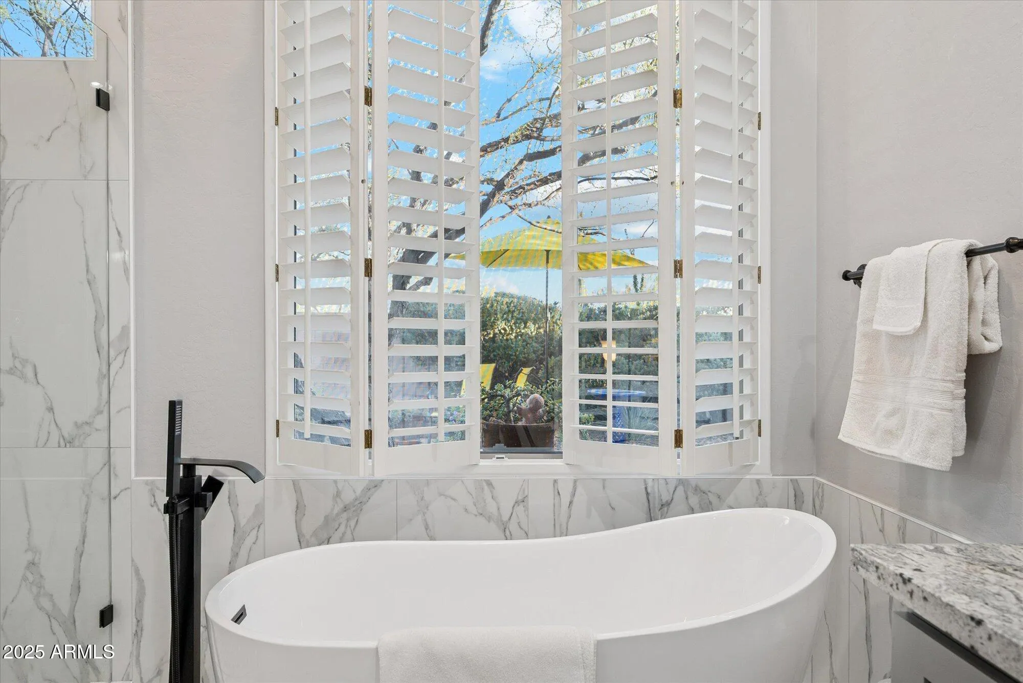 Property Slideshow image 14 of 36 | 41606 n emerald lake dr, Anthem, AZ, 85086