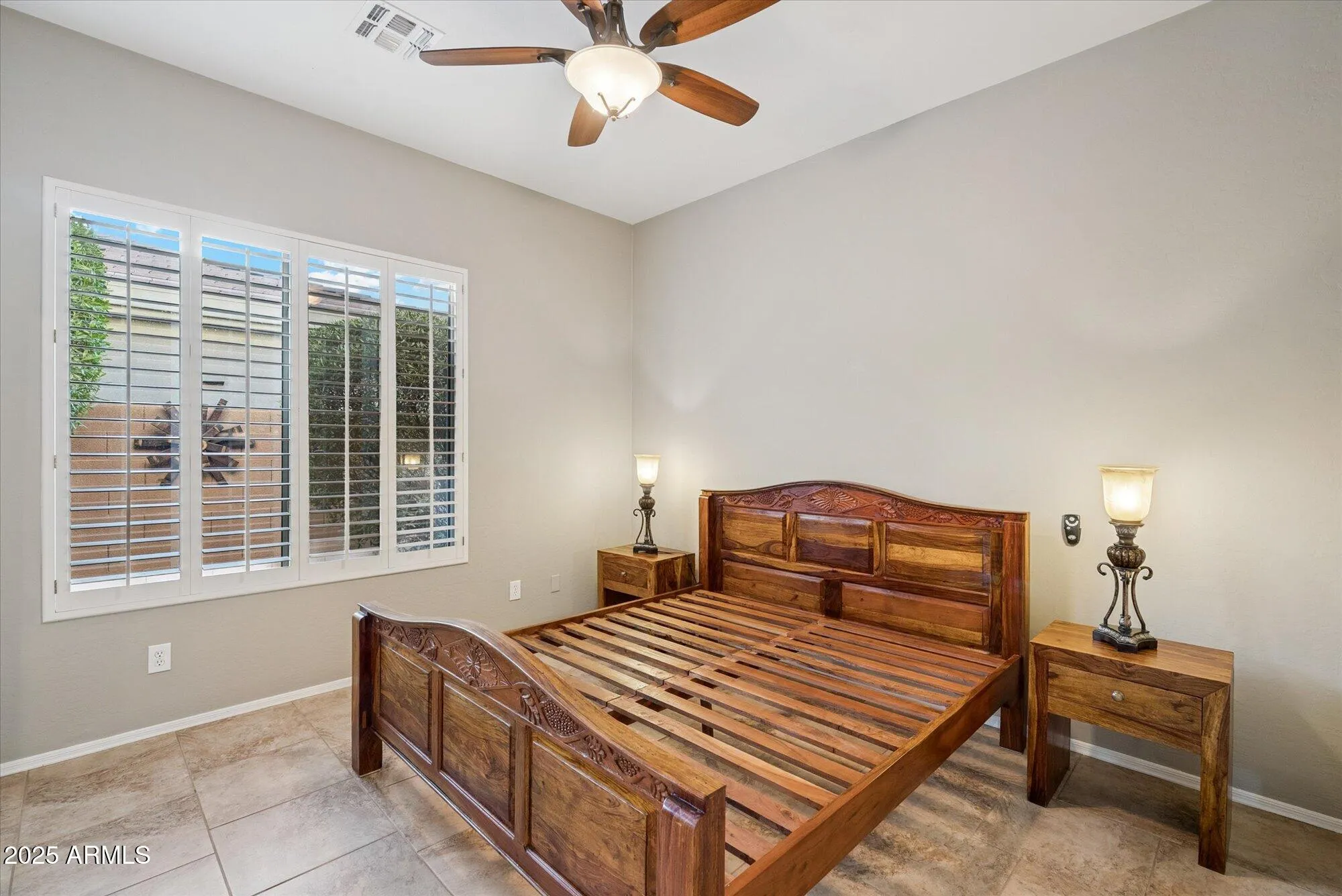 Property Slideshow image 9 of 36 | 41606 n emerald lake dr, Anthem, AZ, 85086