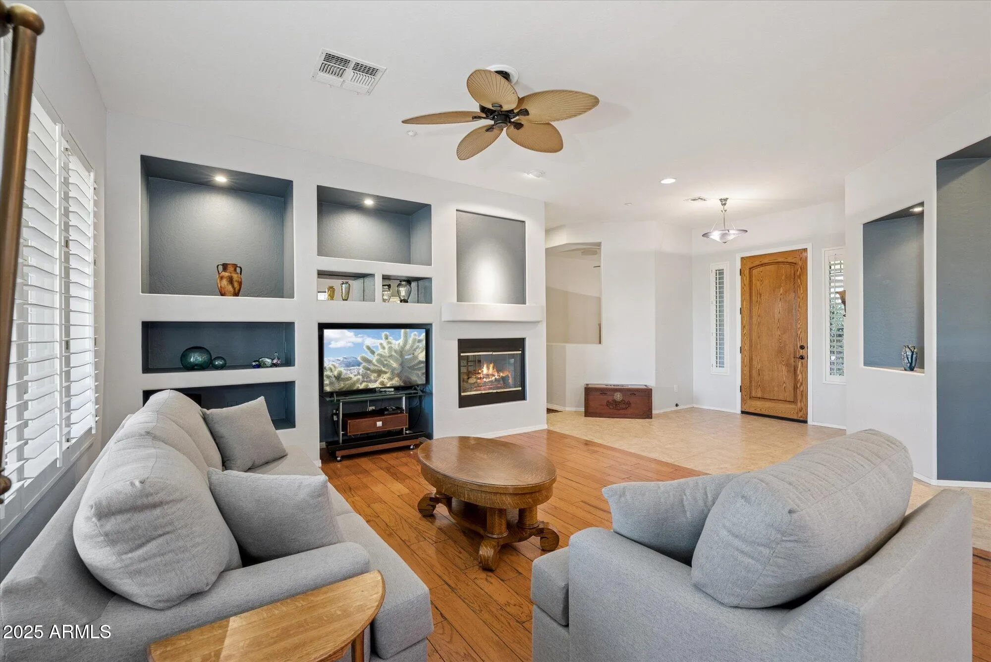 Property Slideshow image 3 of 36 | 41606 n emerald lake dr, Anthem, AZ, 85086