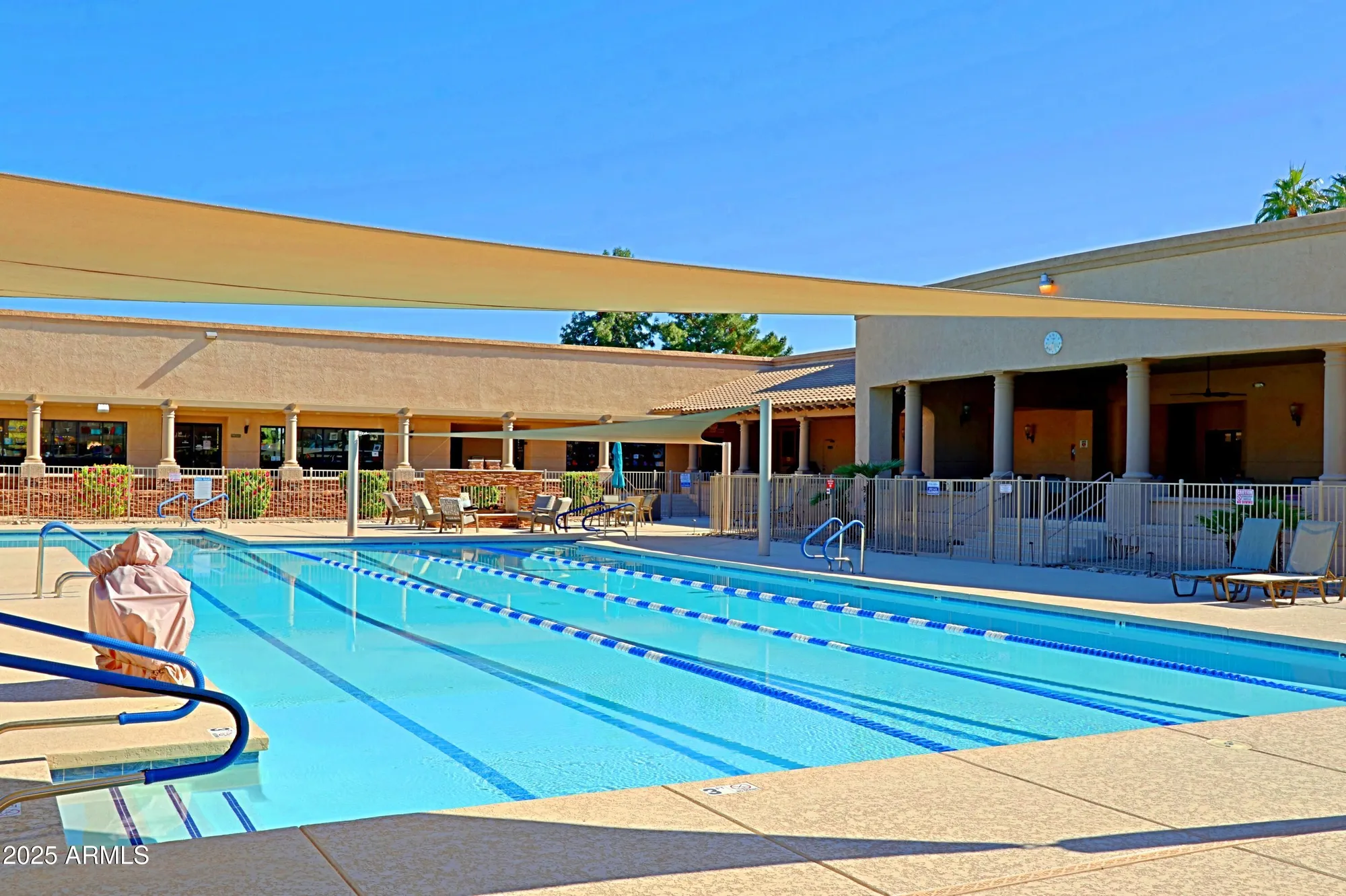 Property Slideshow image 59 of 94 | 8944 w topeka dr, Peoria, AZ, 85382