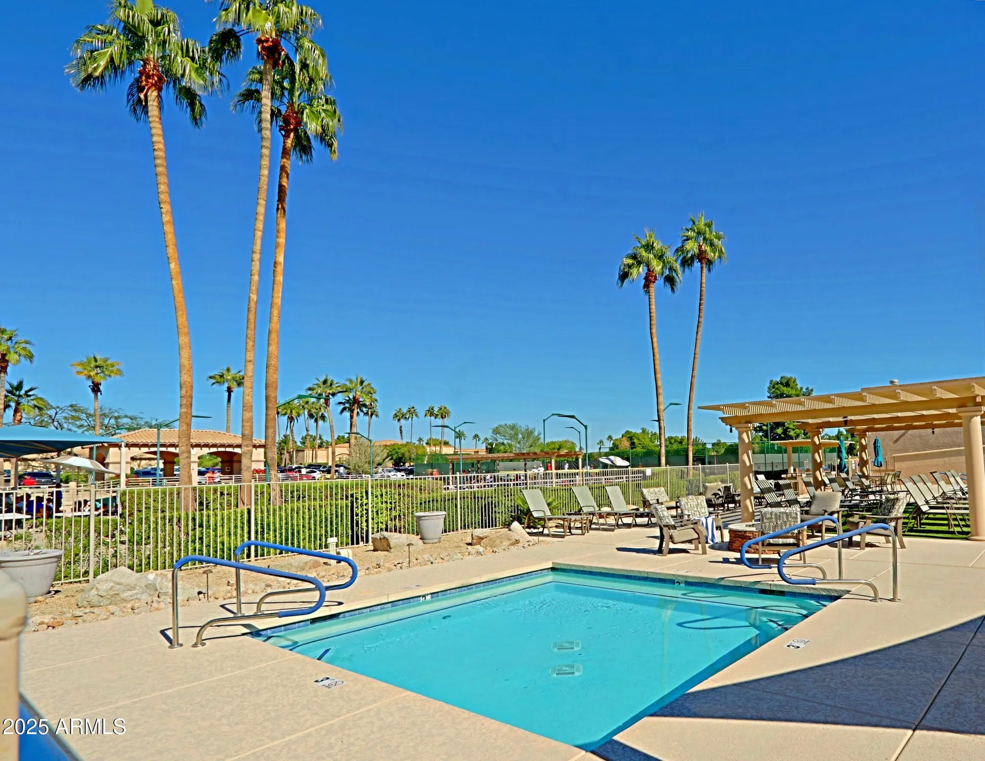 Property Slideshow image 60 of 94 | 8944 w topeka dr, Peoria, AZ, 85382