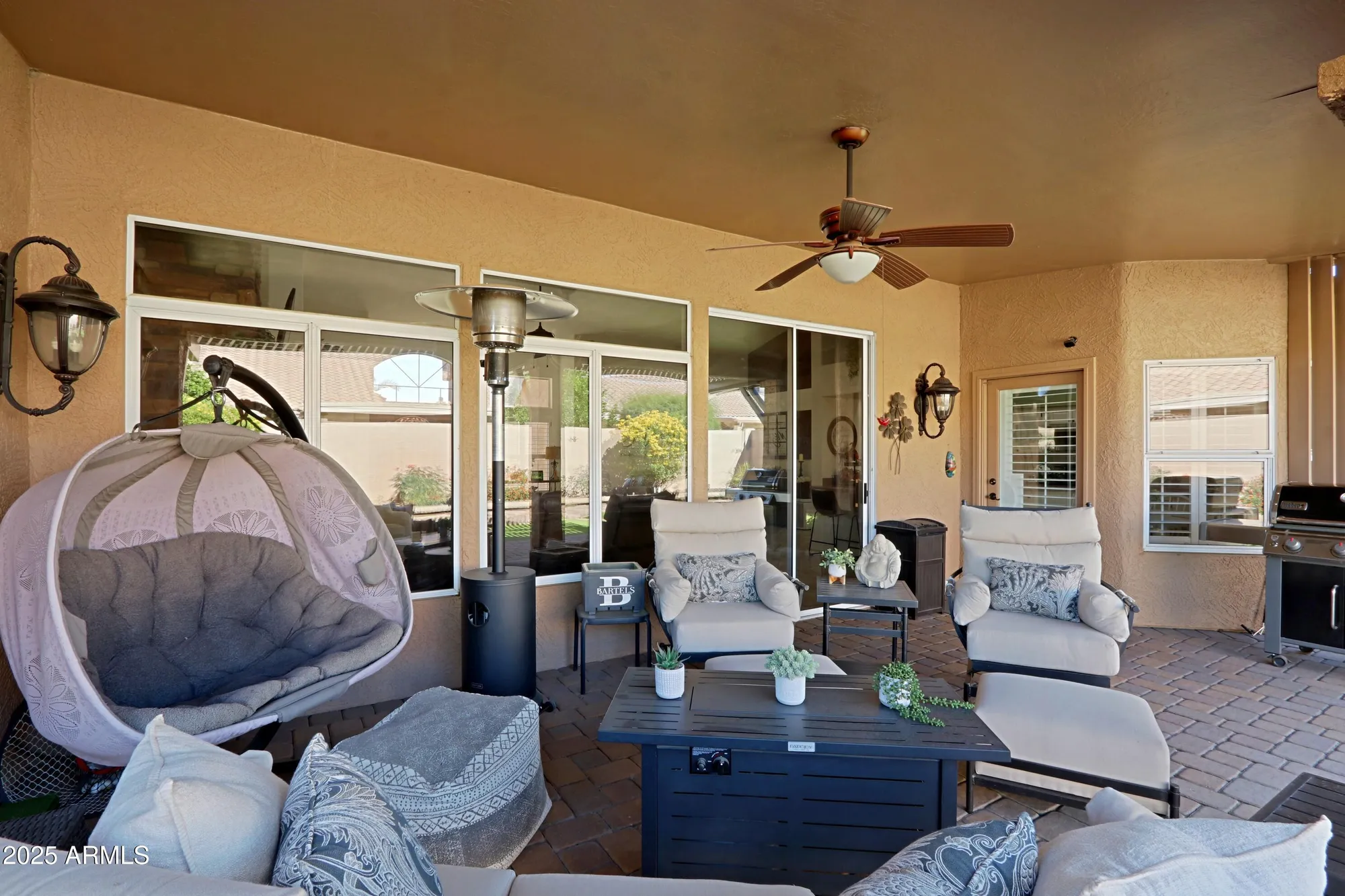 Property Slideshow image 44 of 94 | 8944 w topeka dr, Peoria, AZ, 85382