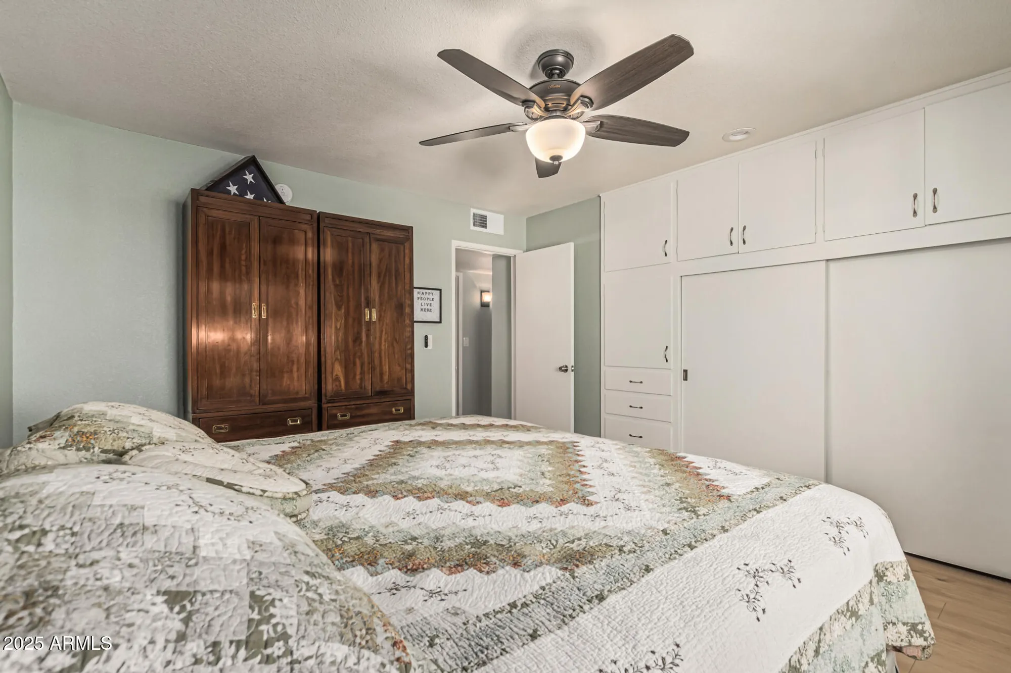 Property Slideshow image 25 of 40 | 10406 w el capitan cir, Sun City, AZ, 85351