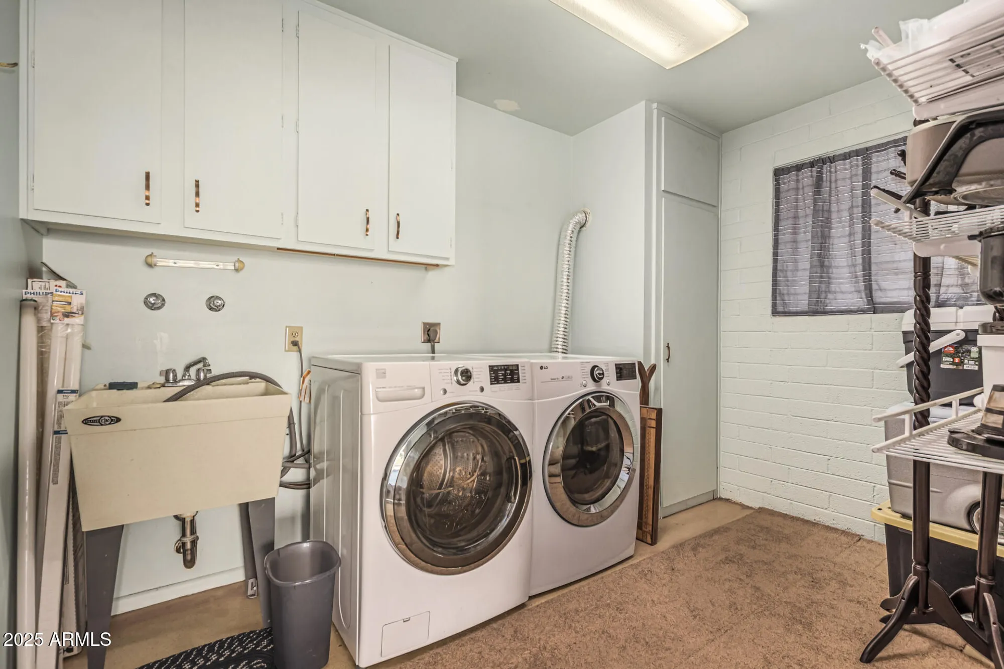 Property Slideshow image 26 of 40 | 10406 w el capitan cir, Sun City, AZ, 85351