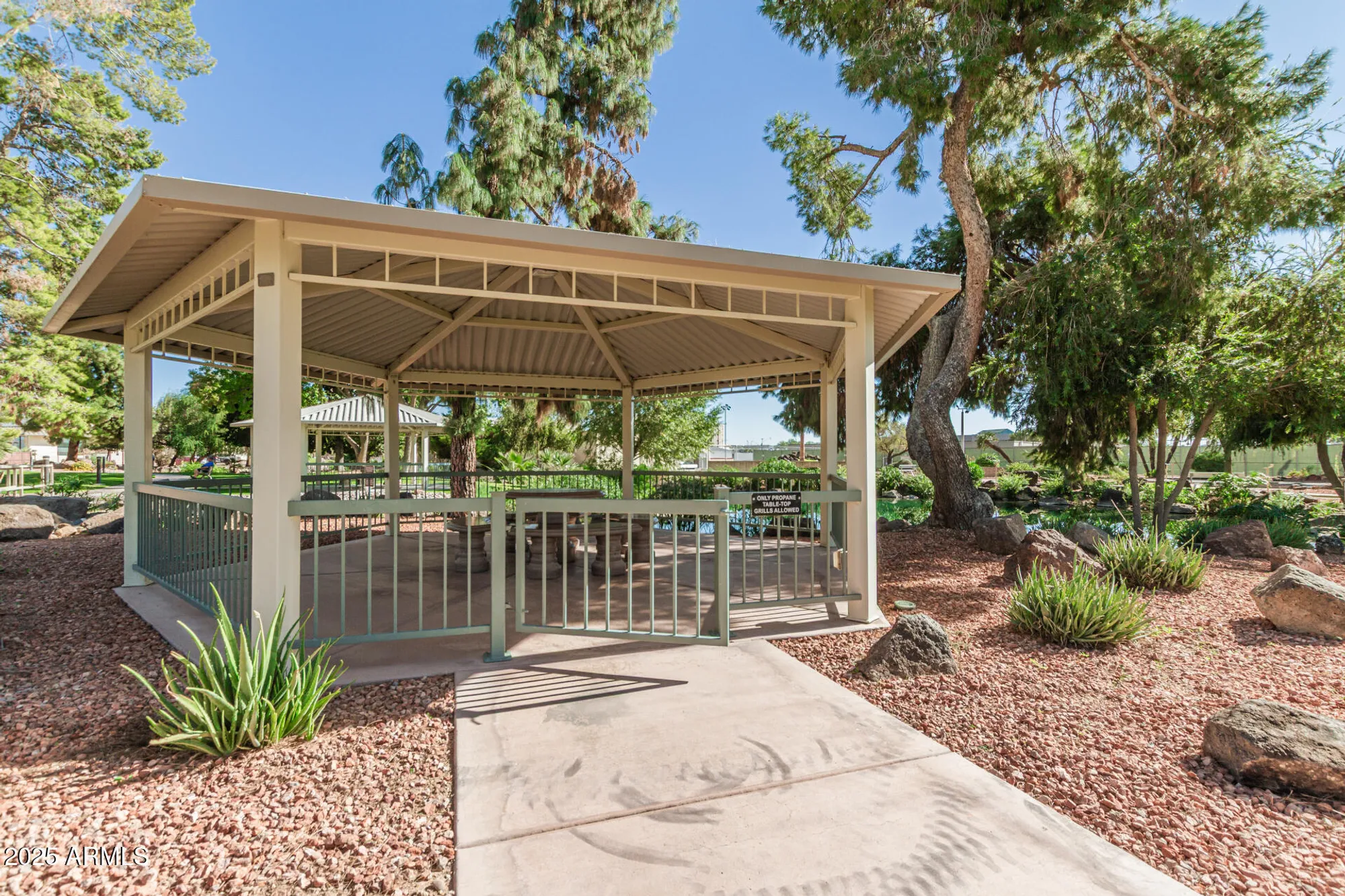 Property Slideshow image 37 of 40 | 10406 w el capitan cir, Sun City, AZ, 85351