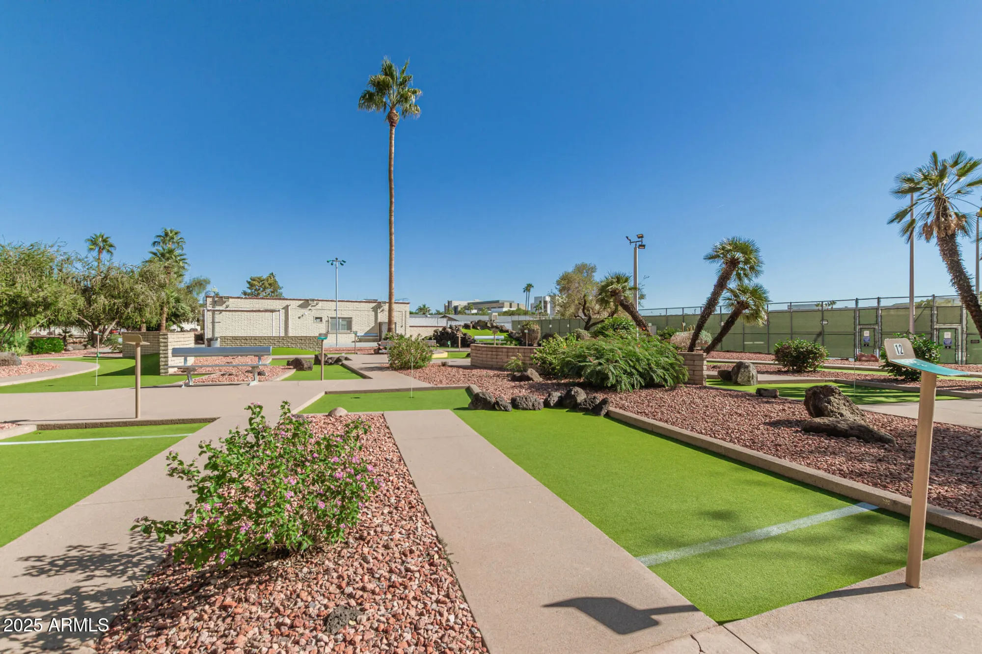 Property Slideshow image 36 of 40 | 10406 w el capitan cir, Sun City, AZ, 85351