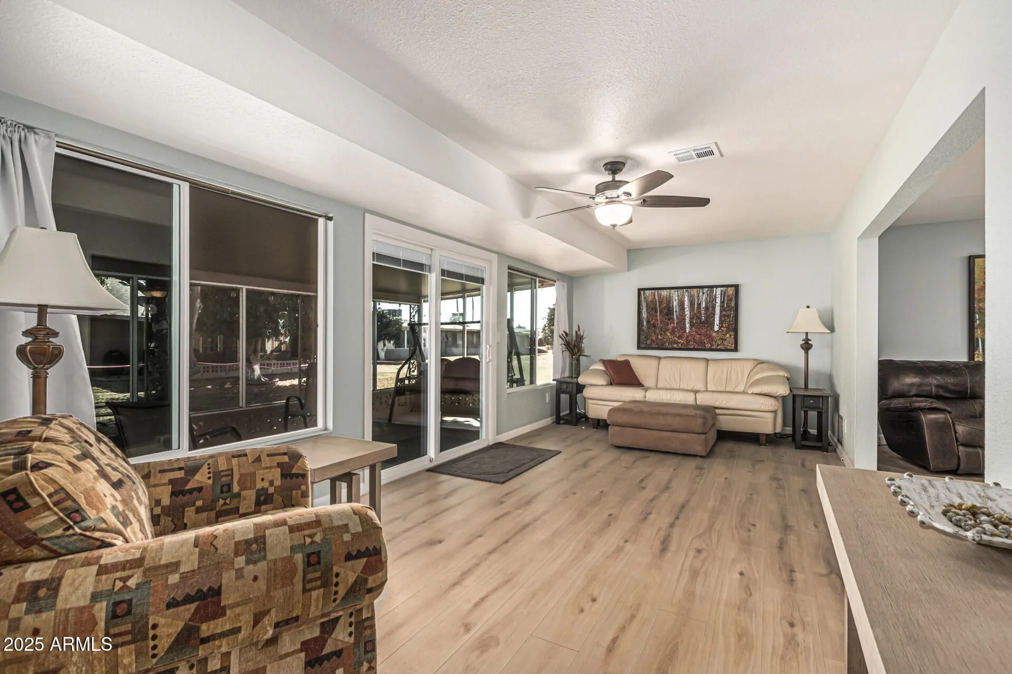 Property Slideshow image 16 of 40 | 10406 w el capitan cir, Sun City, AZ, 85351