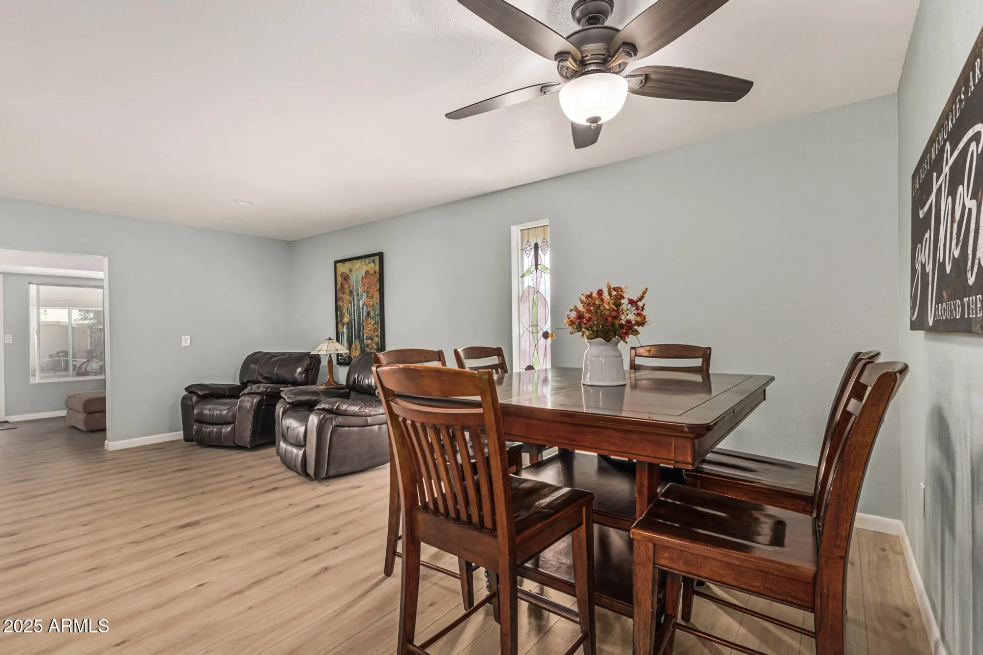 Property Slideshow image 12 of 40 | 10406 w el capitan cir, Sun City, AZ, 85351