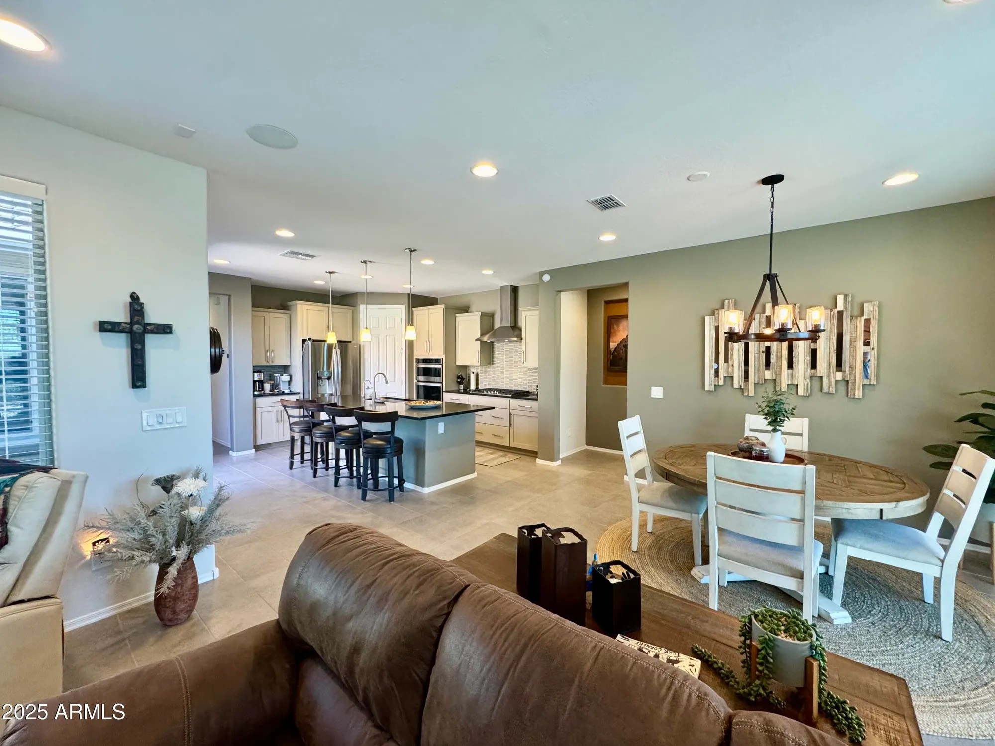 Property Slideshow image 9 of 44 | 4024 n cottonwood dr, Florence, AZ, 85132