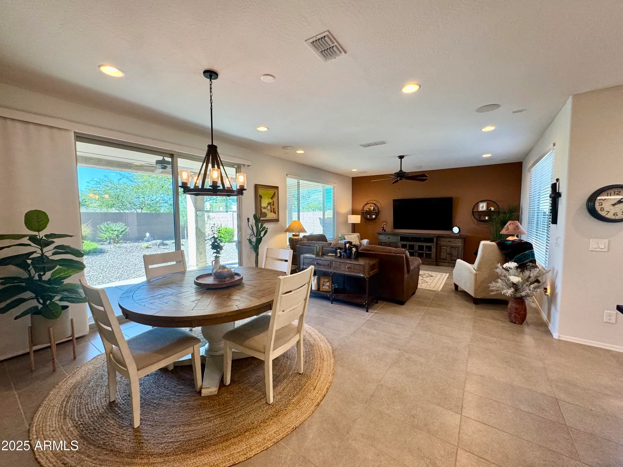 Property Slideshow image 5 of 44 | 4024 n cottonwood dr, Florence, AZ, 85132