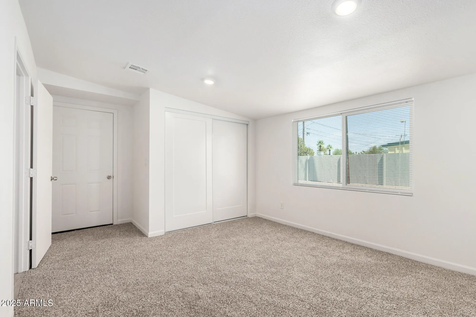 Property Slideshow image 11 of 30 | 10702 w cherry hills dr, Sun City, AZ, 85351