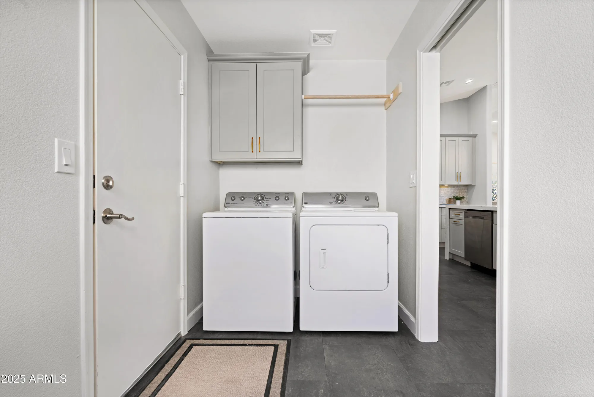 Property Slideshow image 31 of 109 | 24402 s agate dr, Sun Lakes, AZ, 85248