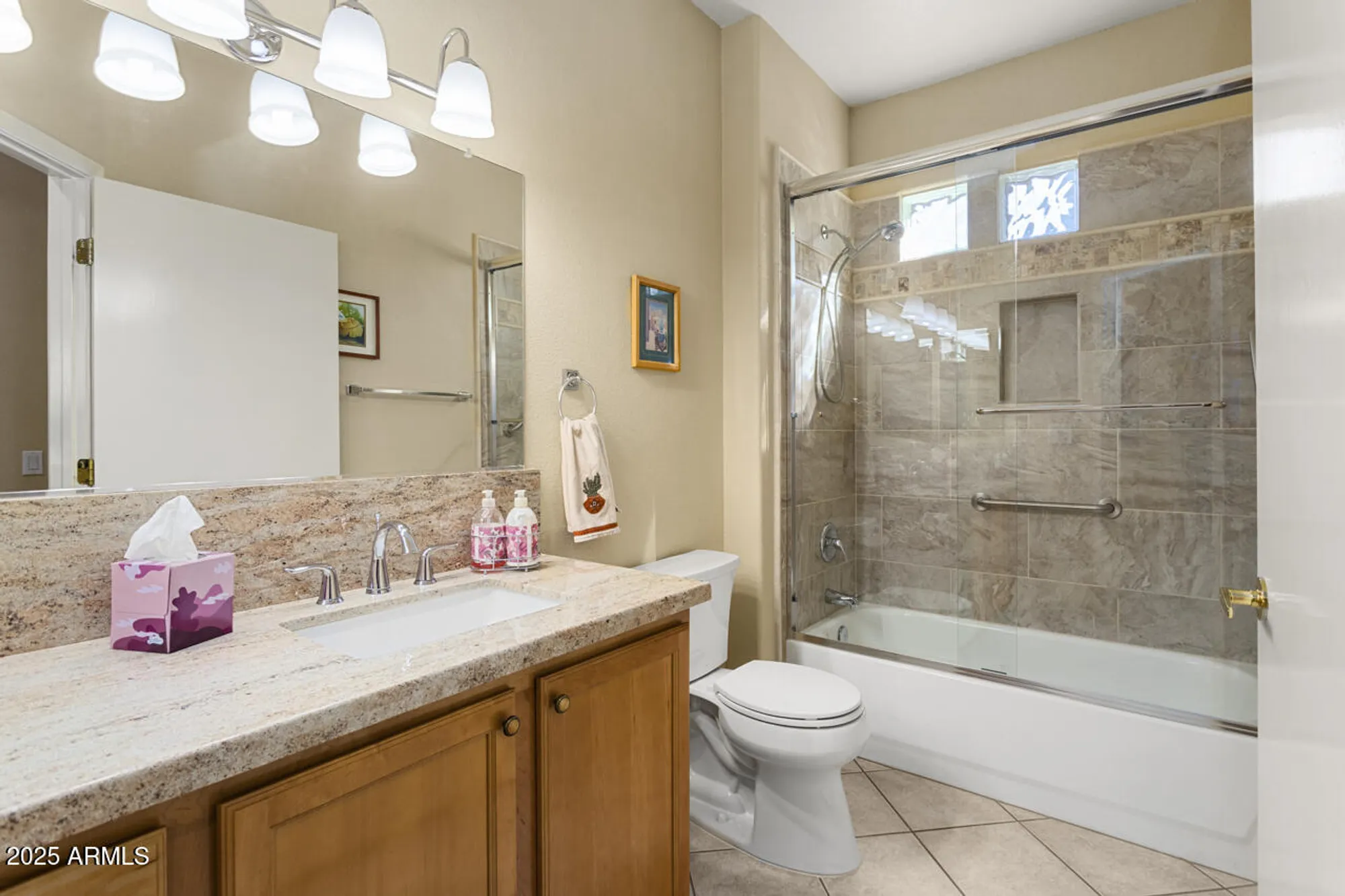 Property Slideshow image 27 of 59 | 17802 n bridle ln, Surprise, AZ, 85374