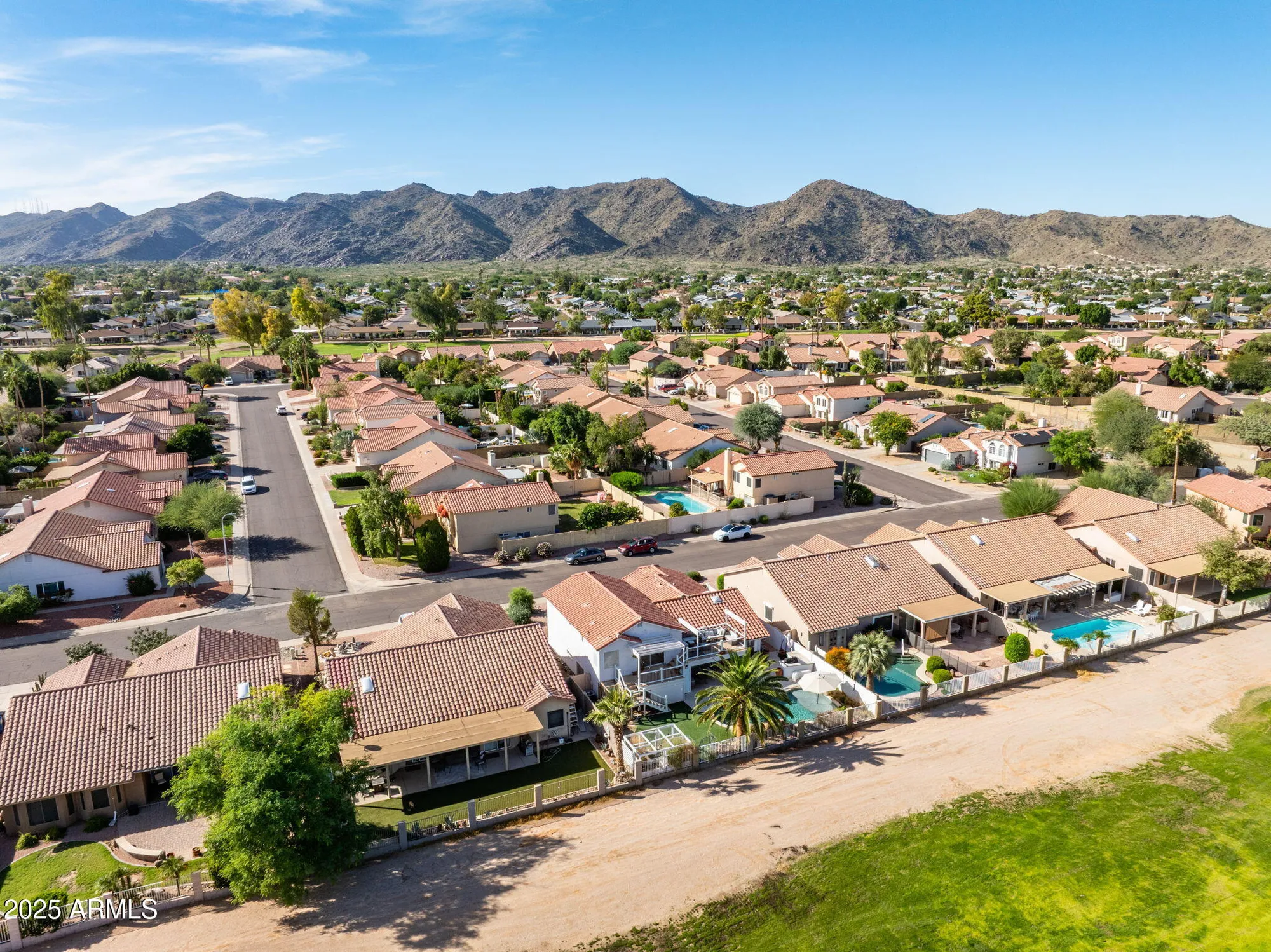 Property Slideshow image 28 of 33 | 11639 s 46th st, Phoenix, AZ, 85044