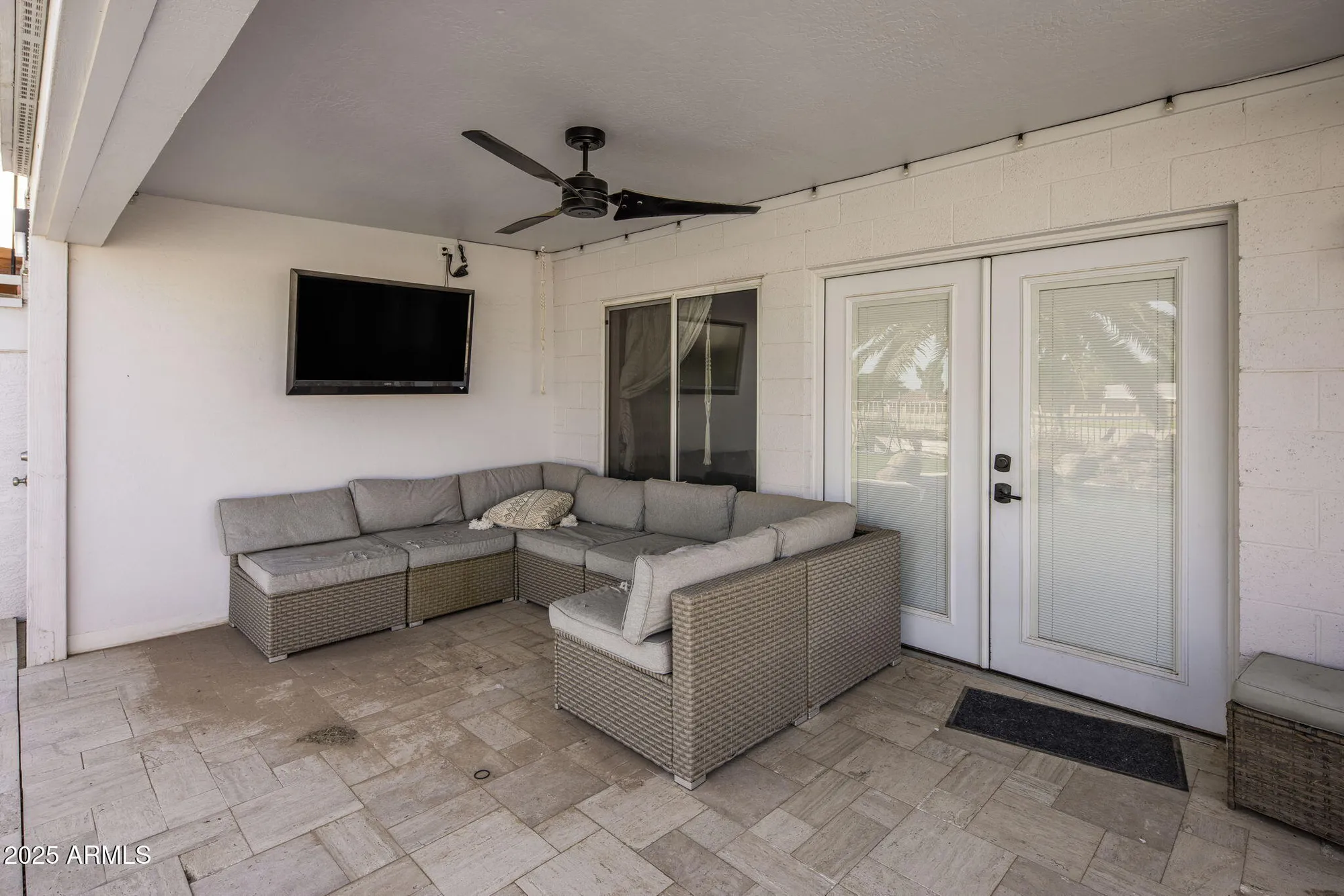 Property Slideshow image 20 of 33 | 11639 s 46th st, Phoenix, AZ, 85044