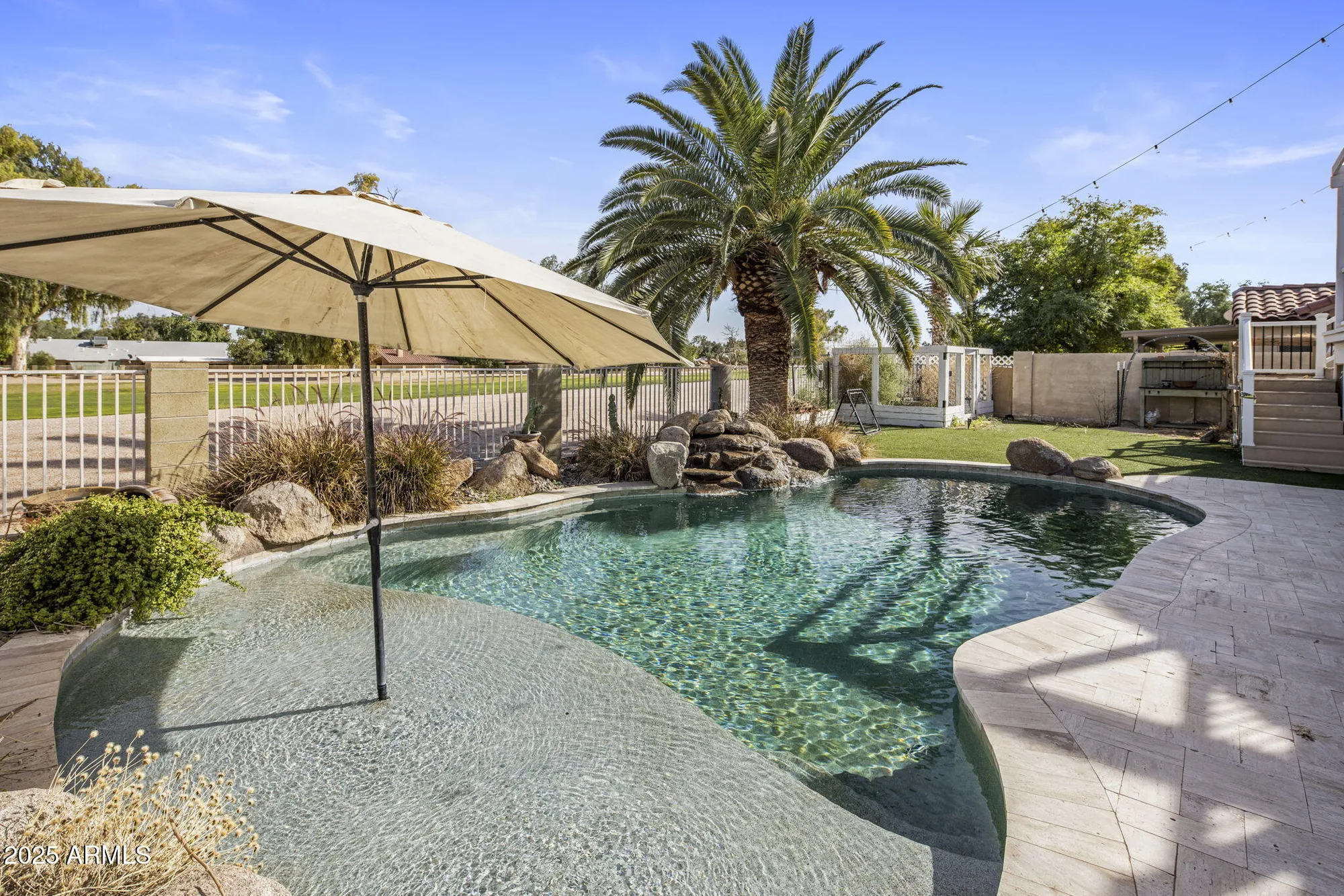 Property Slideshow image 23 of 33 | 11639 s 46th st, Phoenix, AZ, 85044