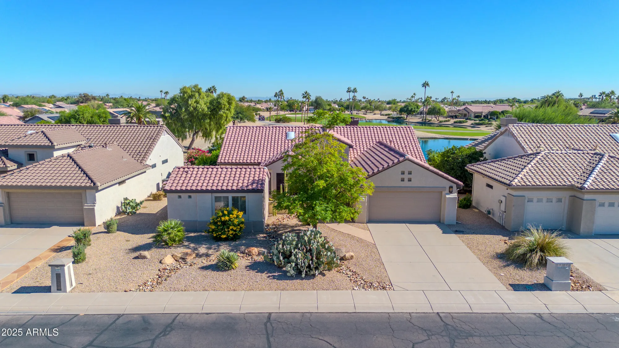 Property Slideshow image 1 of 31 | 20239 n shadow mountain dr, Surprise, AZ, 85374