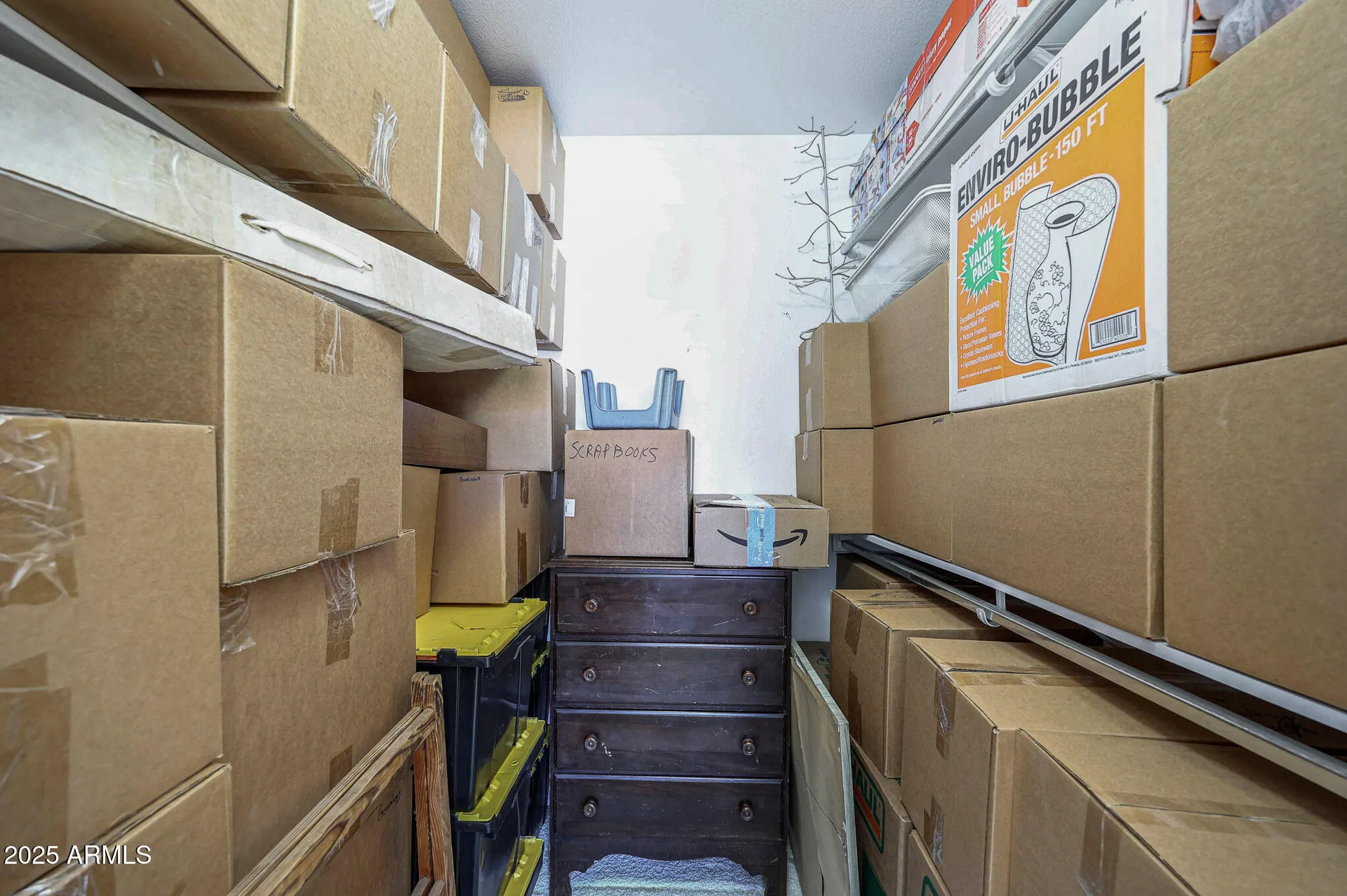 Property Slideshow image 16 of 74 | 17427 n lindgren ave, Sun City, AZ, 85373