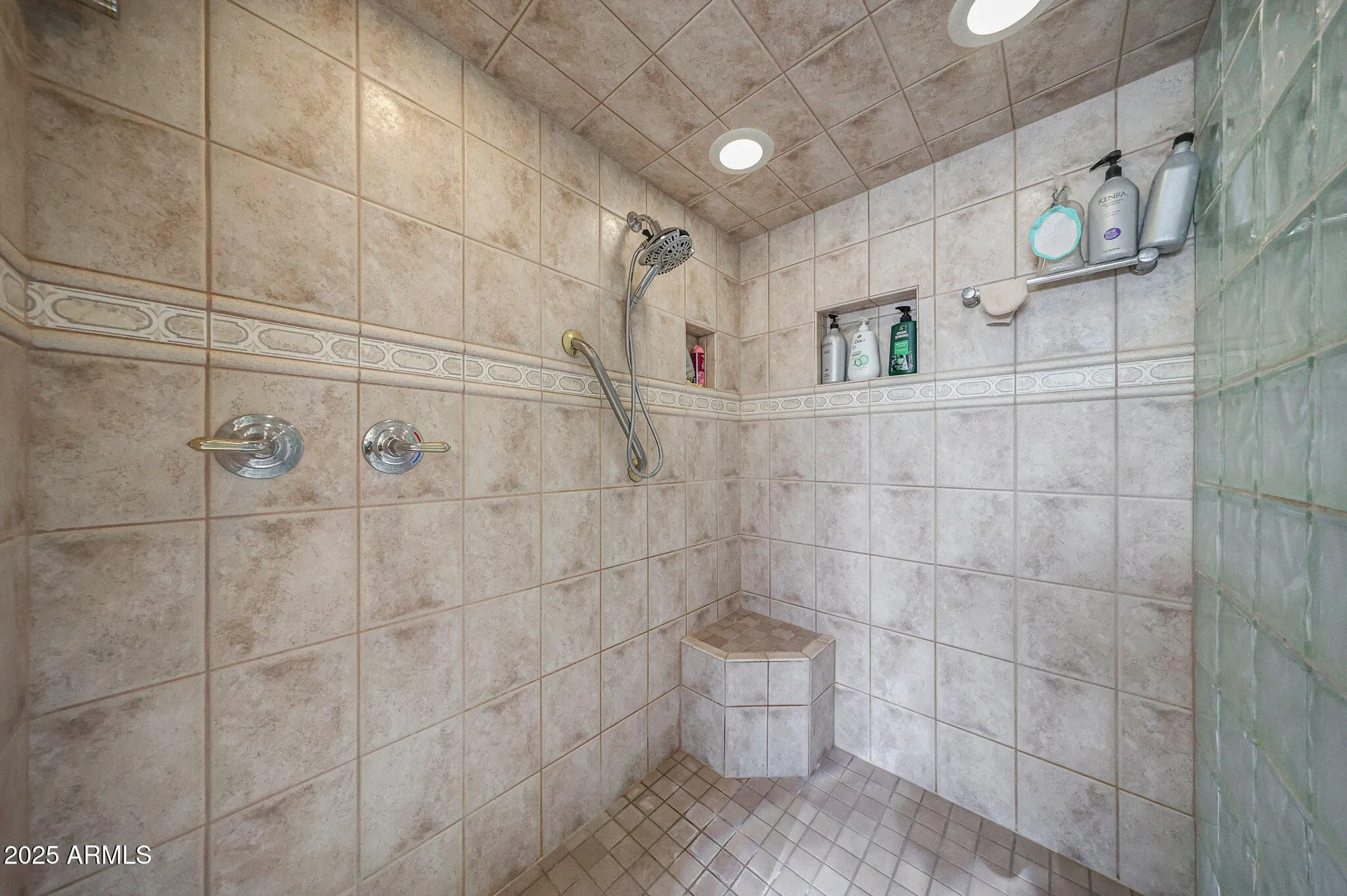 Property Slideshow image 25 of 74 | 17427 n lindgren ave, Sun City, AZ, 85373