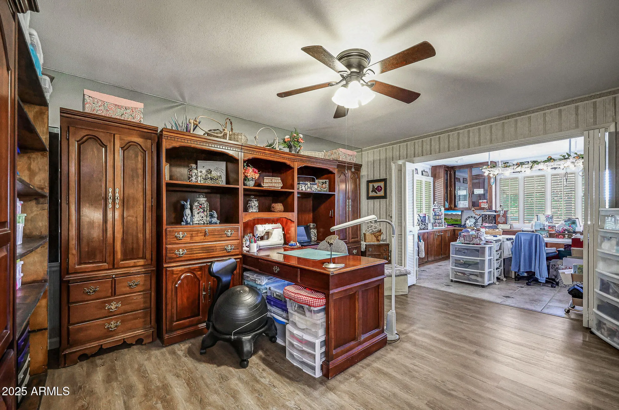 Property Slideshow image 27 of 74 | 17427 n lindgren ave, Sun City, AZ, 85373