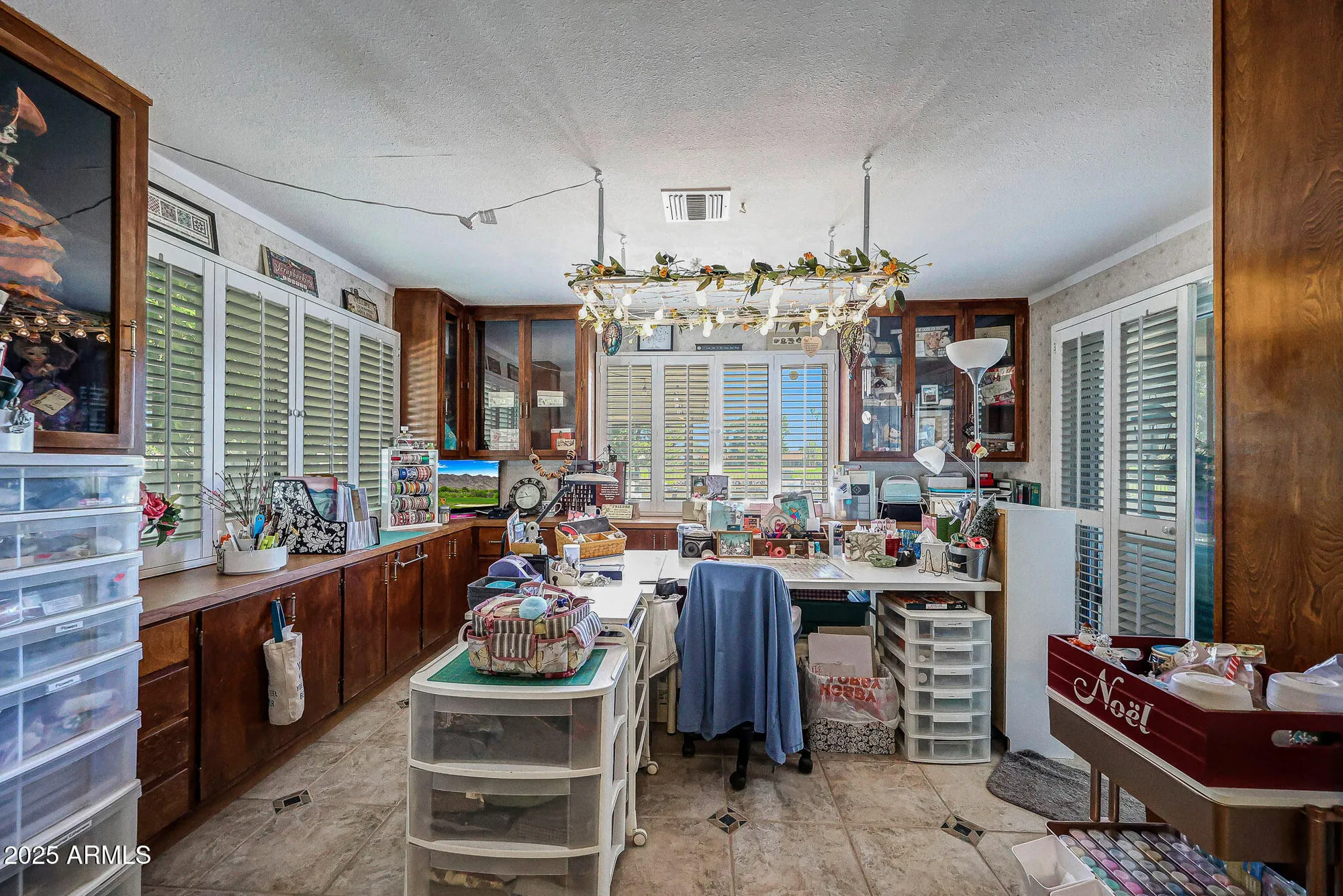 Property Slideshow image 28 of 74 | 17427 n lindgren ave, Sun City, AZ, 85373