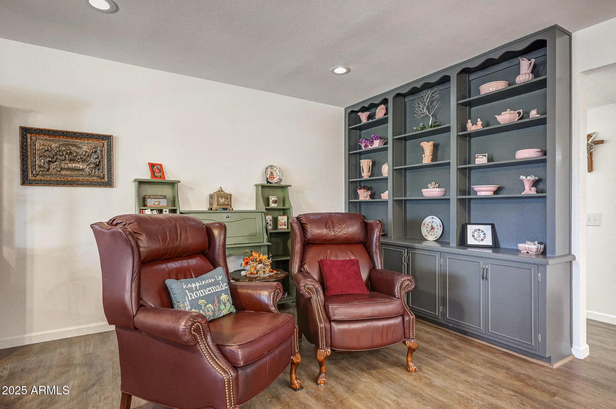 Property Slideshow image 33 of 74 | 17427 n lindgren ave, Sun City, AZ, 85373