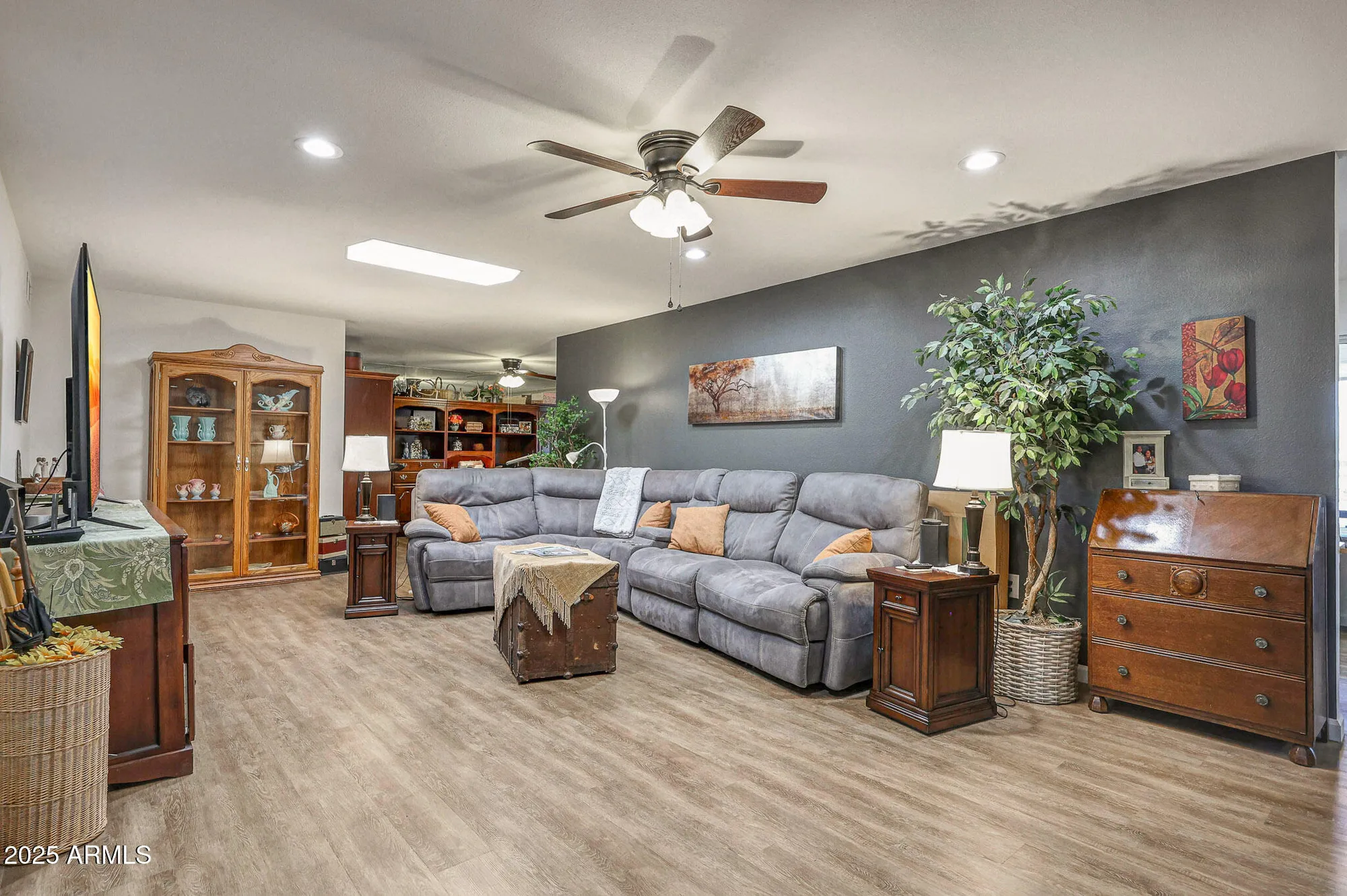 Property Slideshow image 29 of 74 | 17427 n lindgren ave, Sun City, AZ, 85373