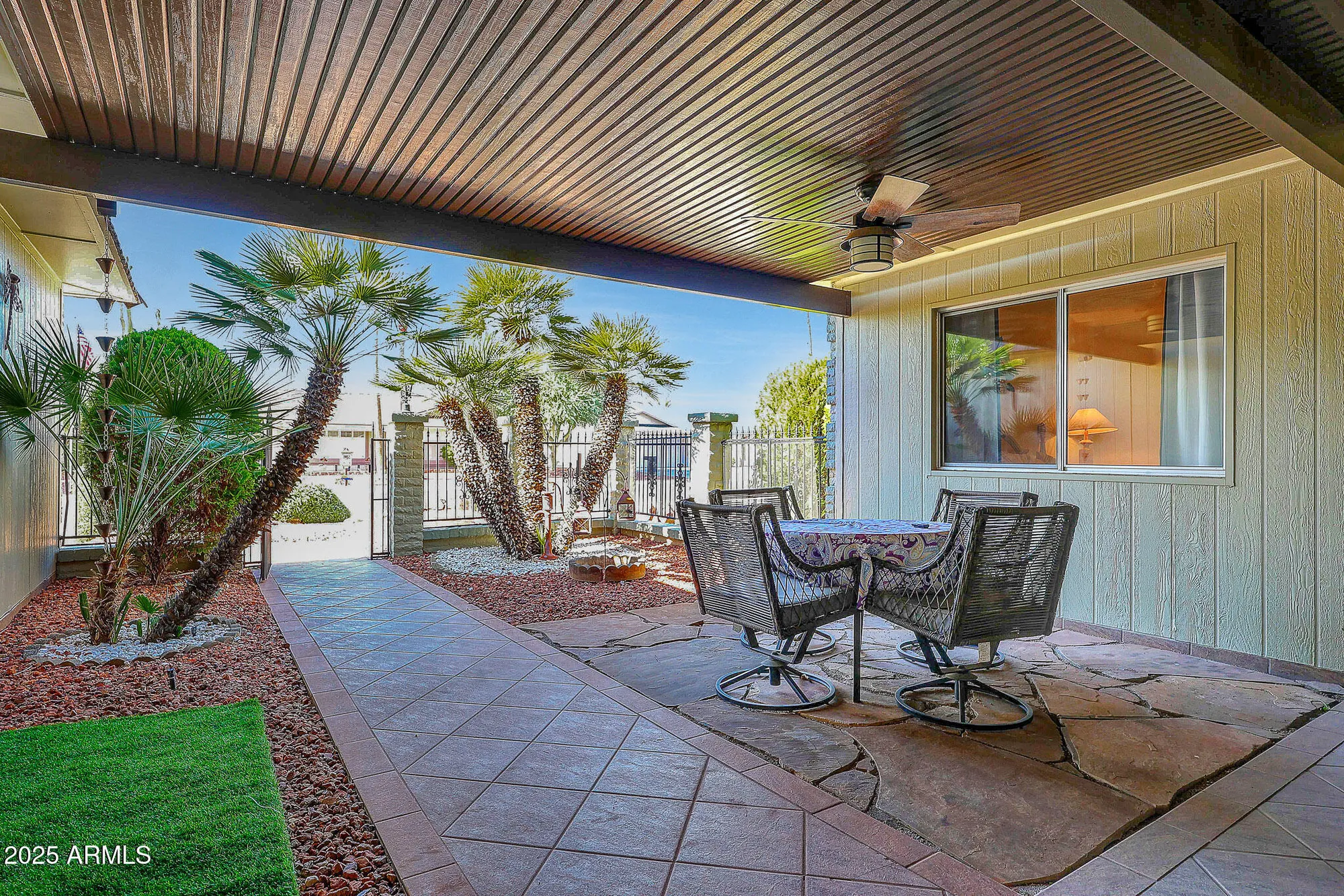 Property Slideshow image 57 of 74 | 17427 n lindgren ave, Sun City, AZ, 85373