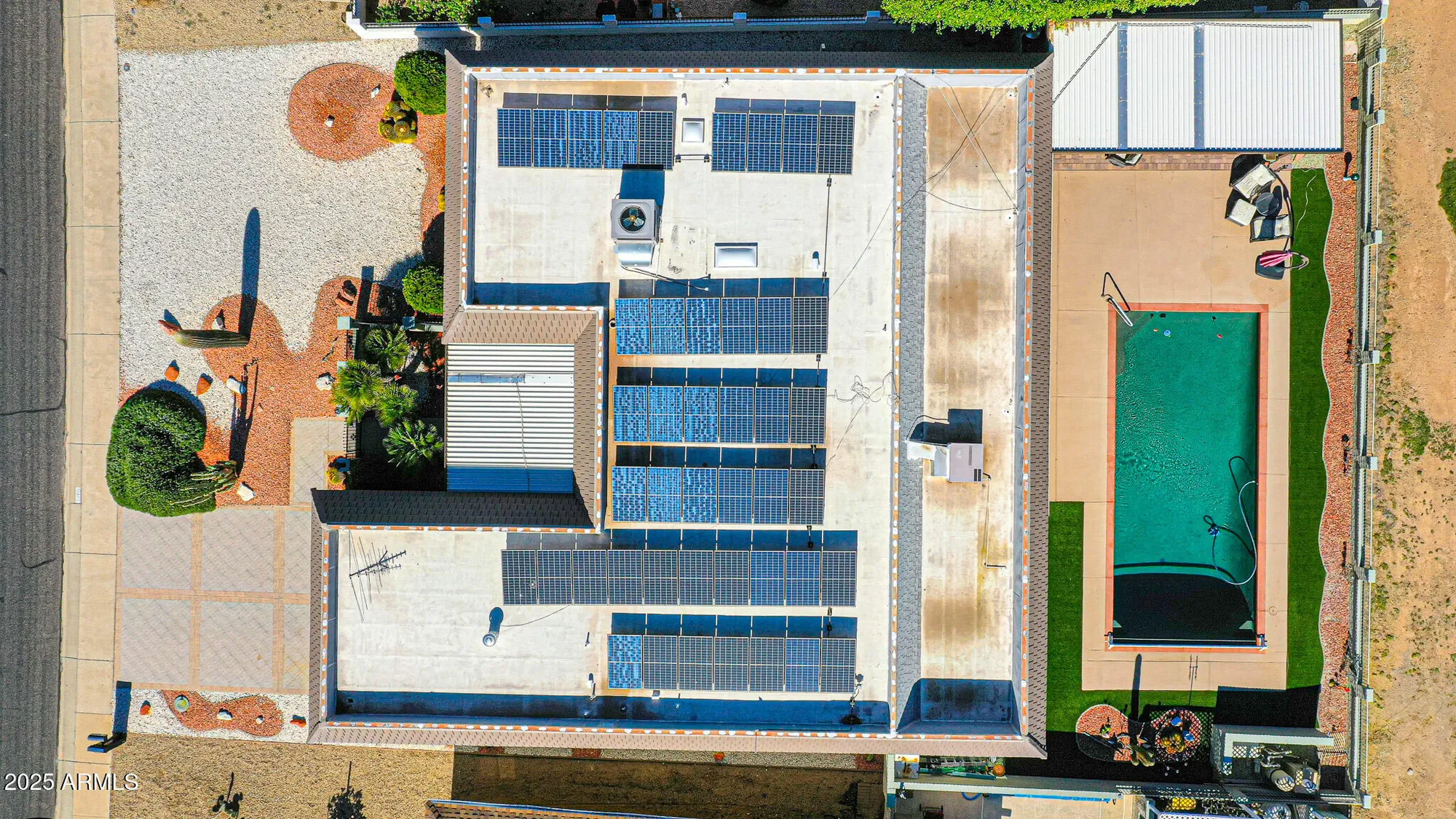 Property Slideshow image 63 of 74 | 17427 n lindgren ave, Sun City, AZ, 85373