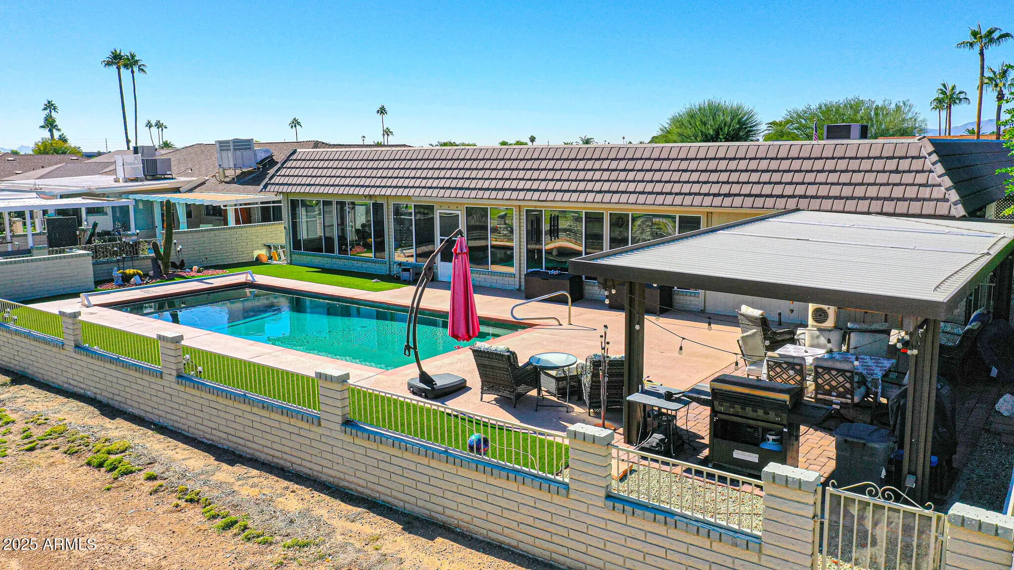 Property Slideshow image 67 of 74 | 17427 n lindgren ave, Sun City, AZ, 85373