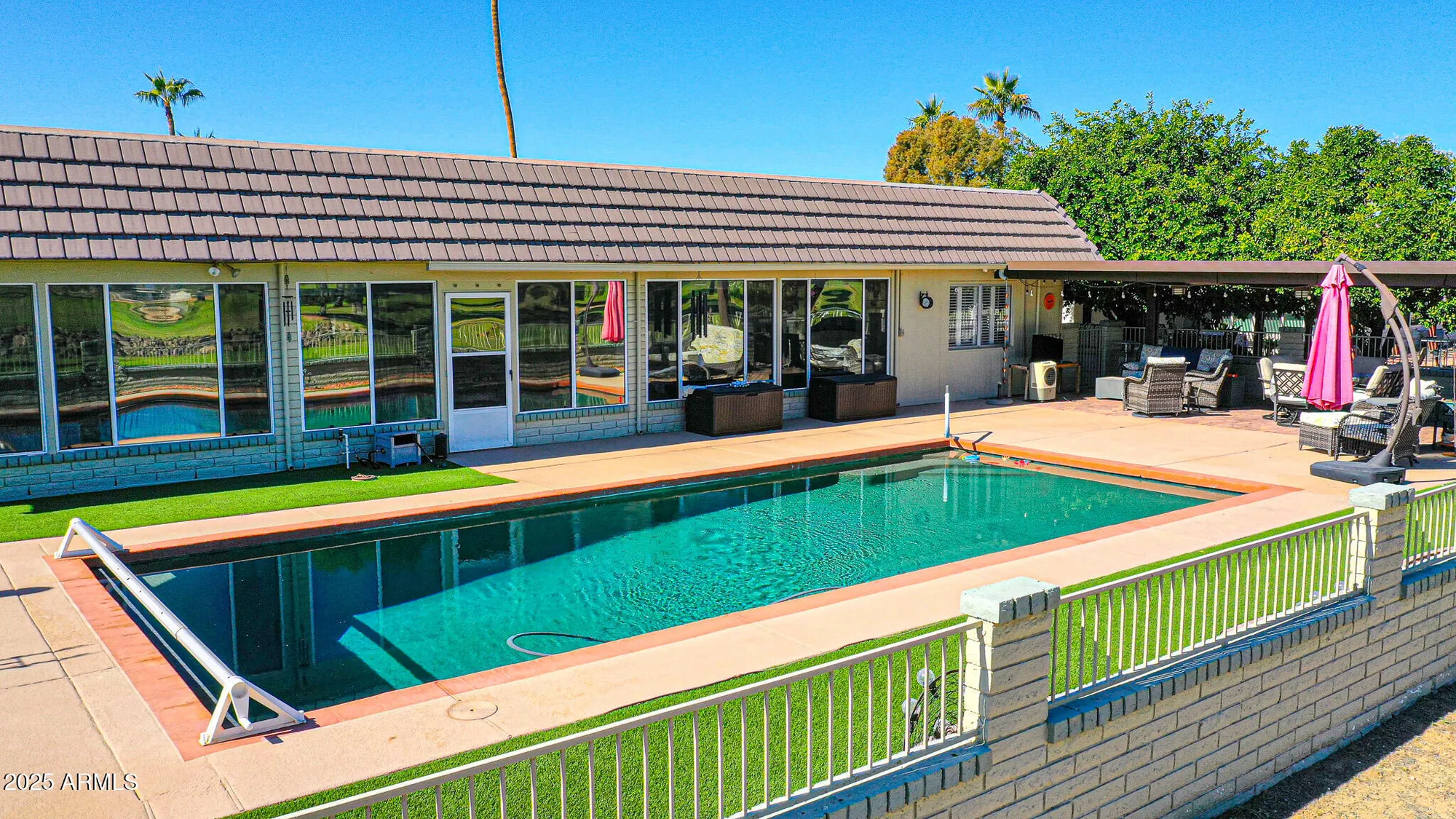 Property Slideshow image 69 of 74 | 17427 n lindgren ave, Sun City, AZ, 85373