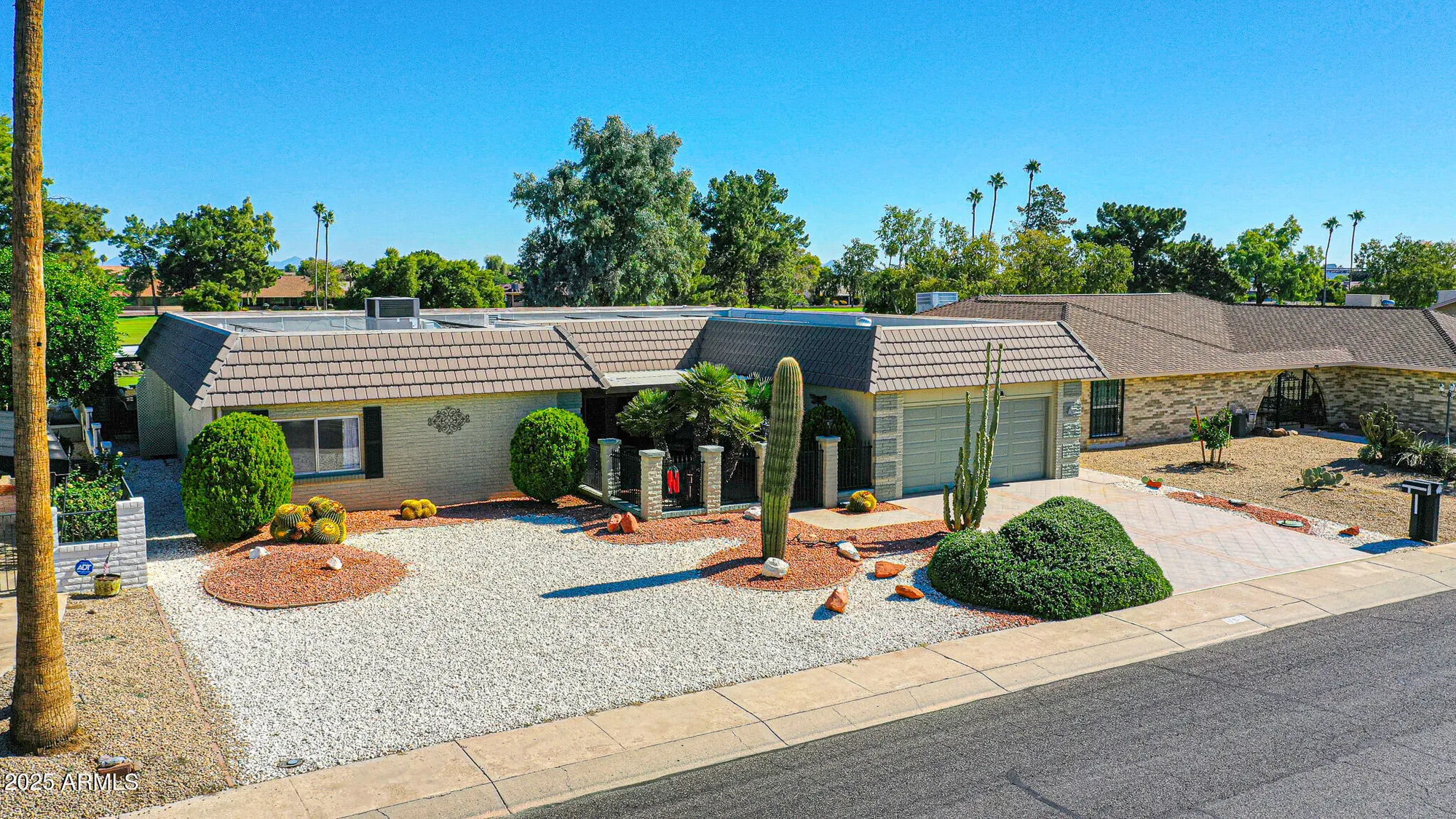 Property Slideshow image 58 of 74 | 17427 n lindgren ave, Sun City, AZ, 85373